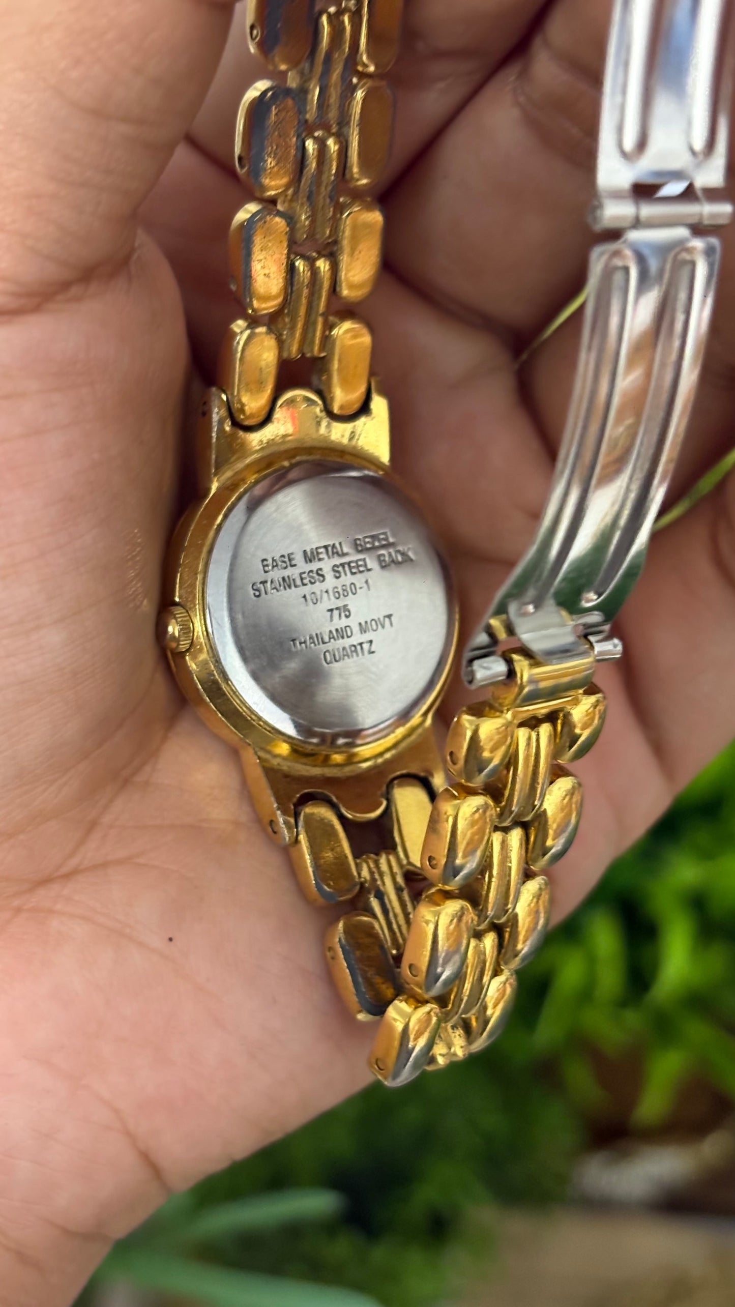 Vintage Anne Klein II in Gold Tone Roman Dial