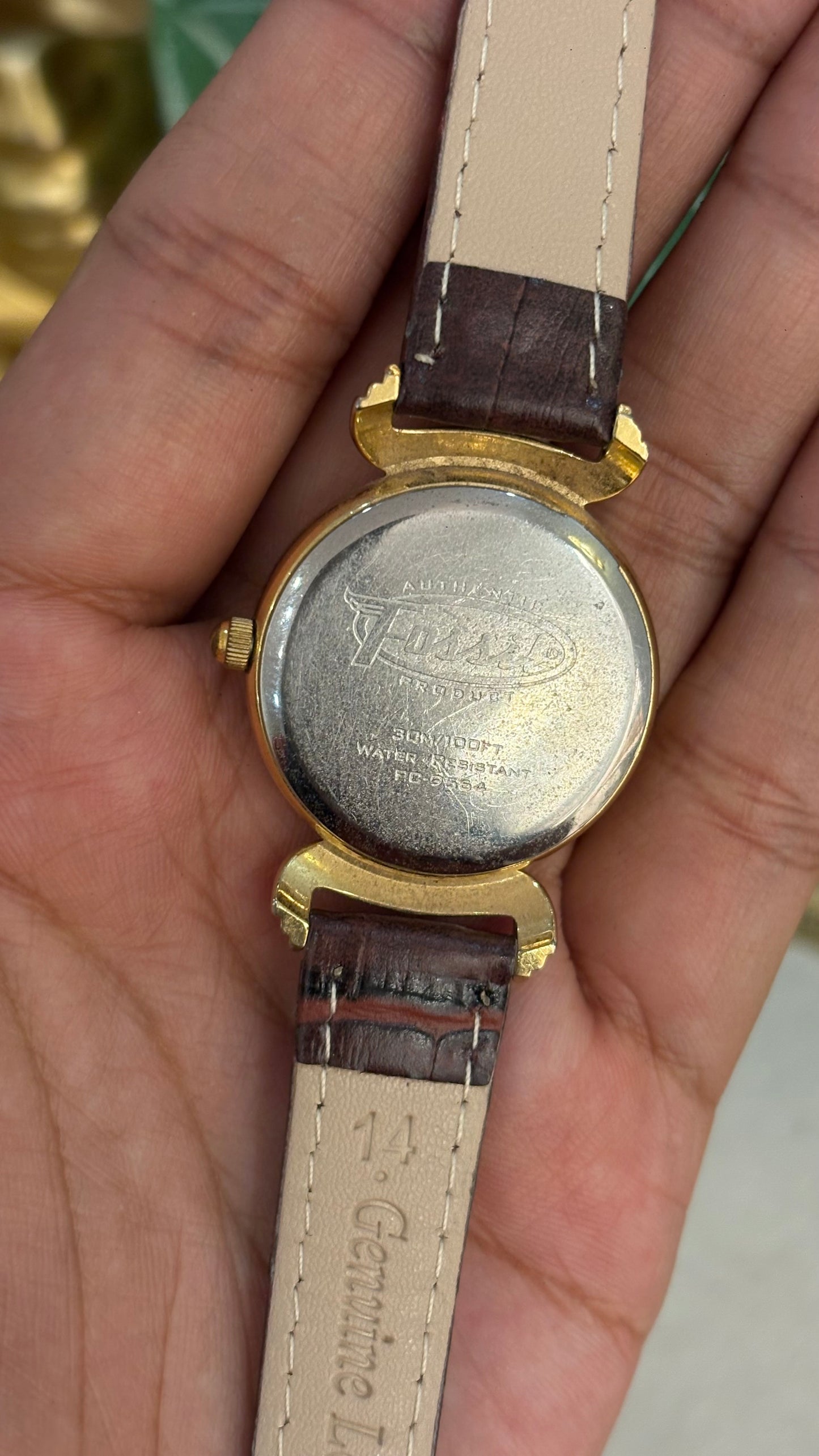 Vintage Fossil Watch Abalone Shell Dial in Brown Leather Strap Diacut Glass