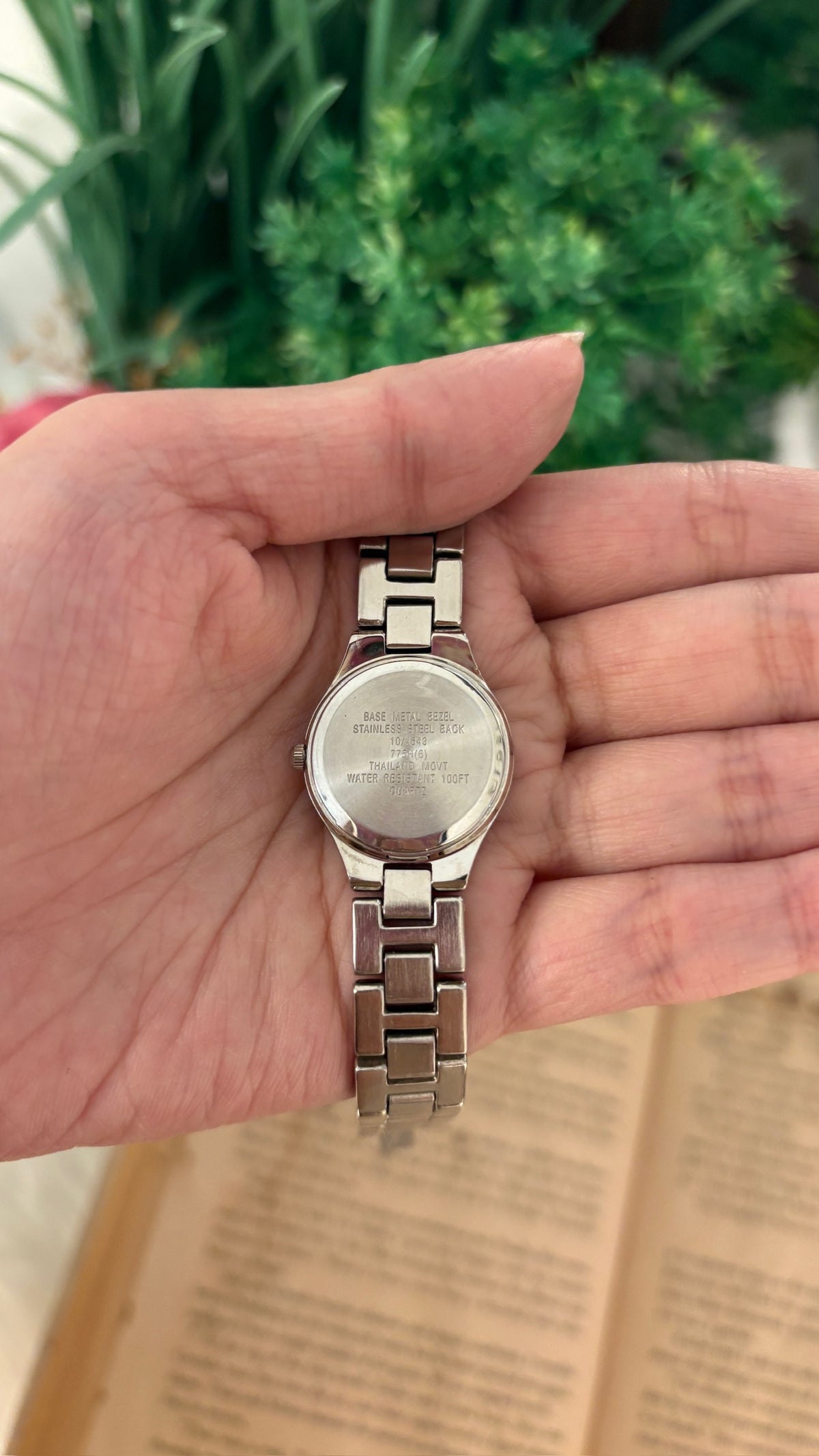 Vintage Anne Klein Date Window Watch in Silver Tone Quartz