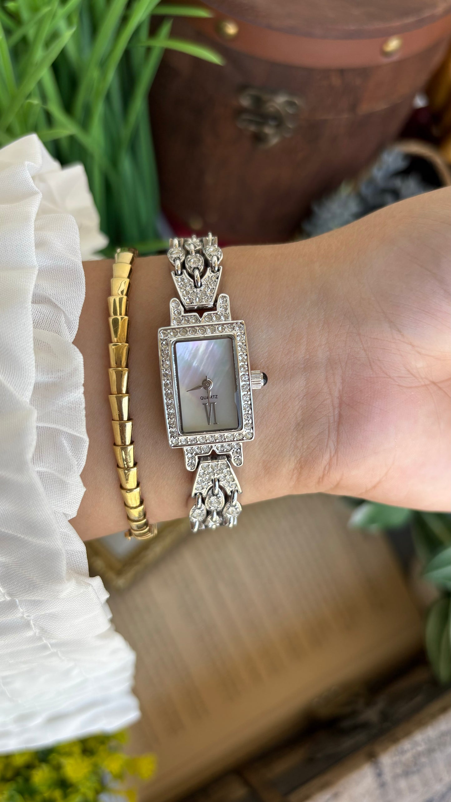 Extremely Rare Metropolitan Museum of Art Moissanite Bejeweled Vintage Watch in Silver Tone Shell Dial