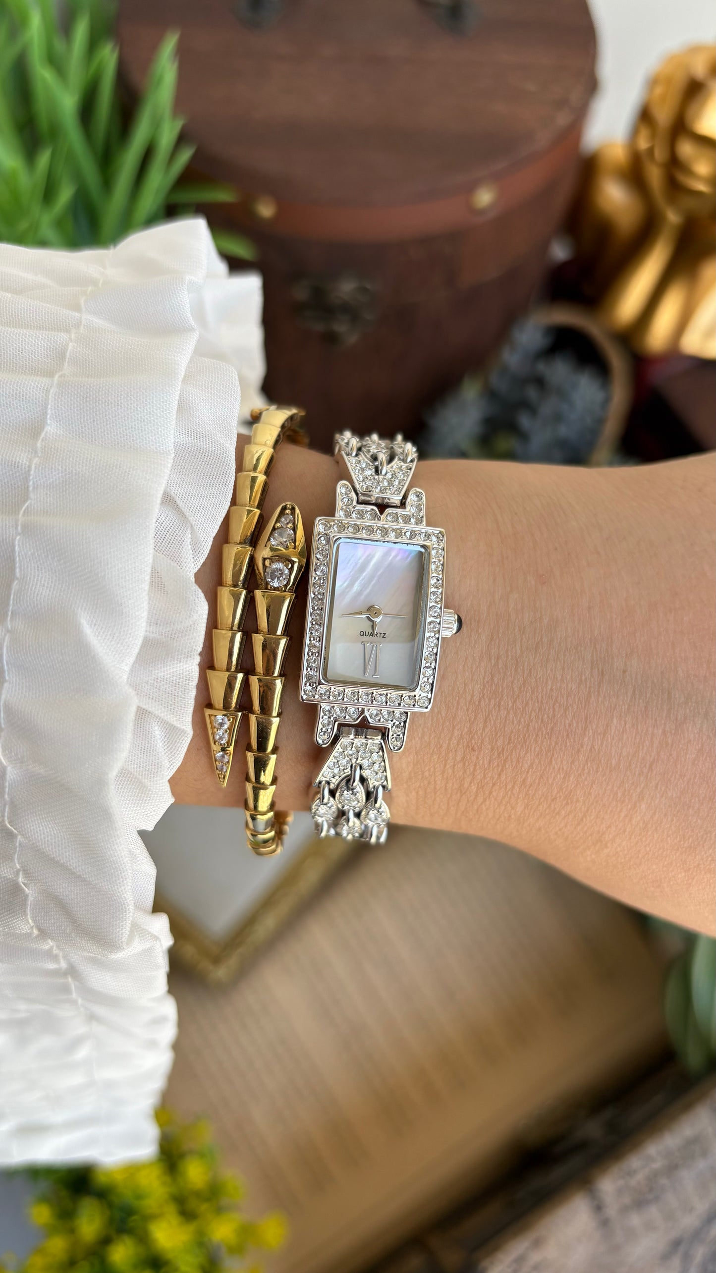 Extremely Rare Metropolitan Museum of Art Moissanite Bejeweled Vintage Watch in Silver Tone Shell Dial
