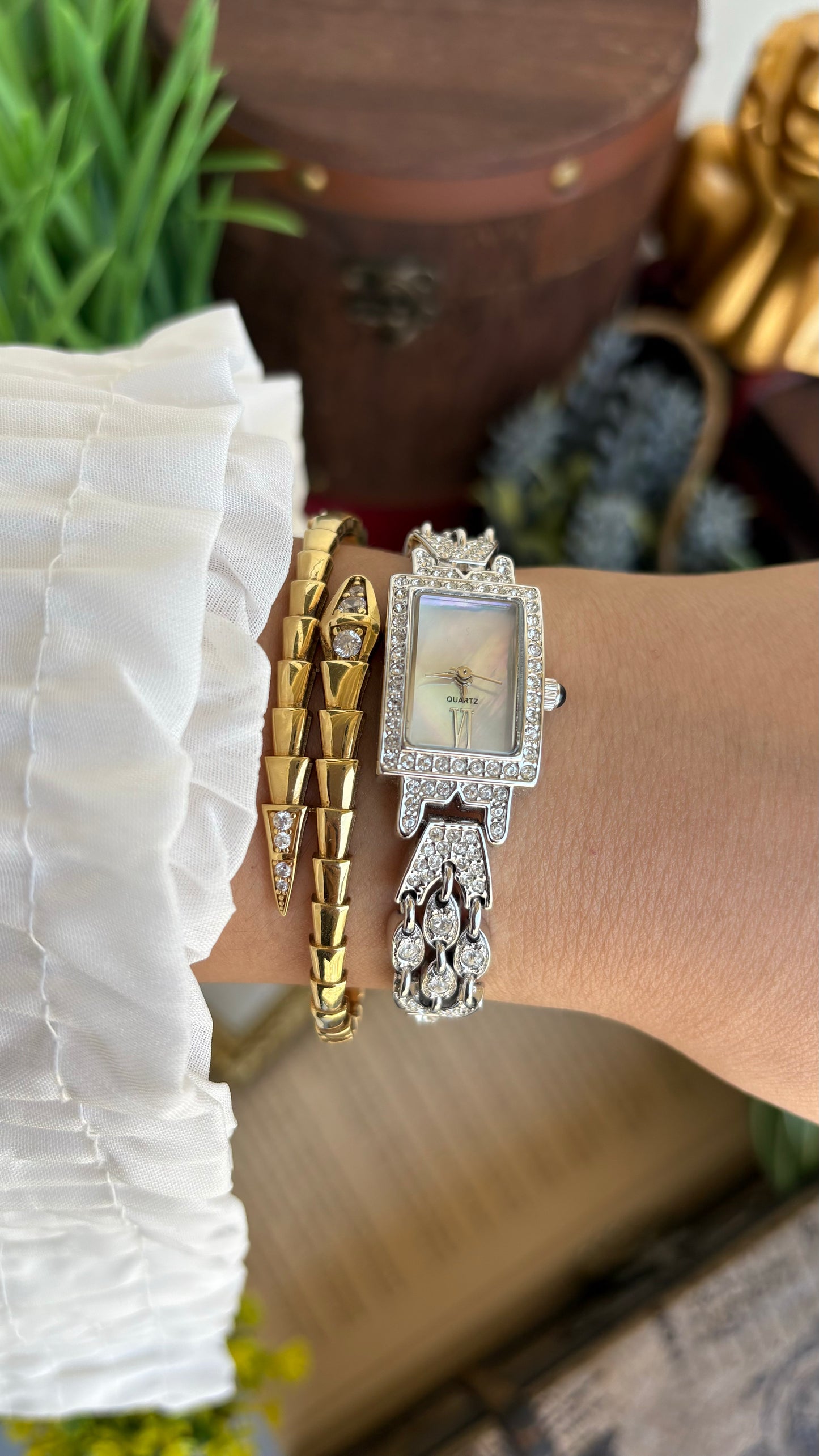 Extremely Rare Metropolitan Museum of Art Moissanite Bejeweled Vintage Watch in Silver Tone Shell Dial