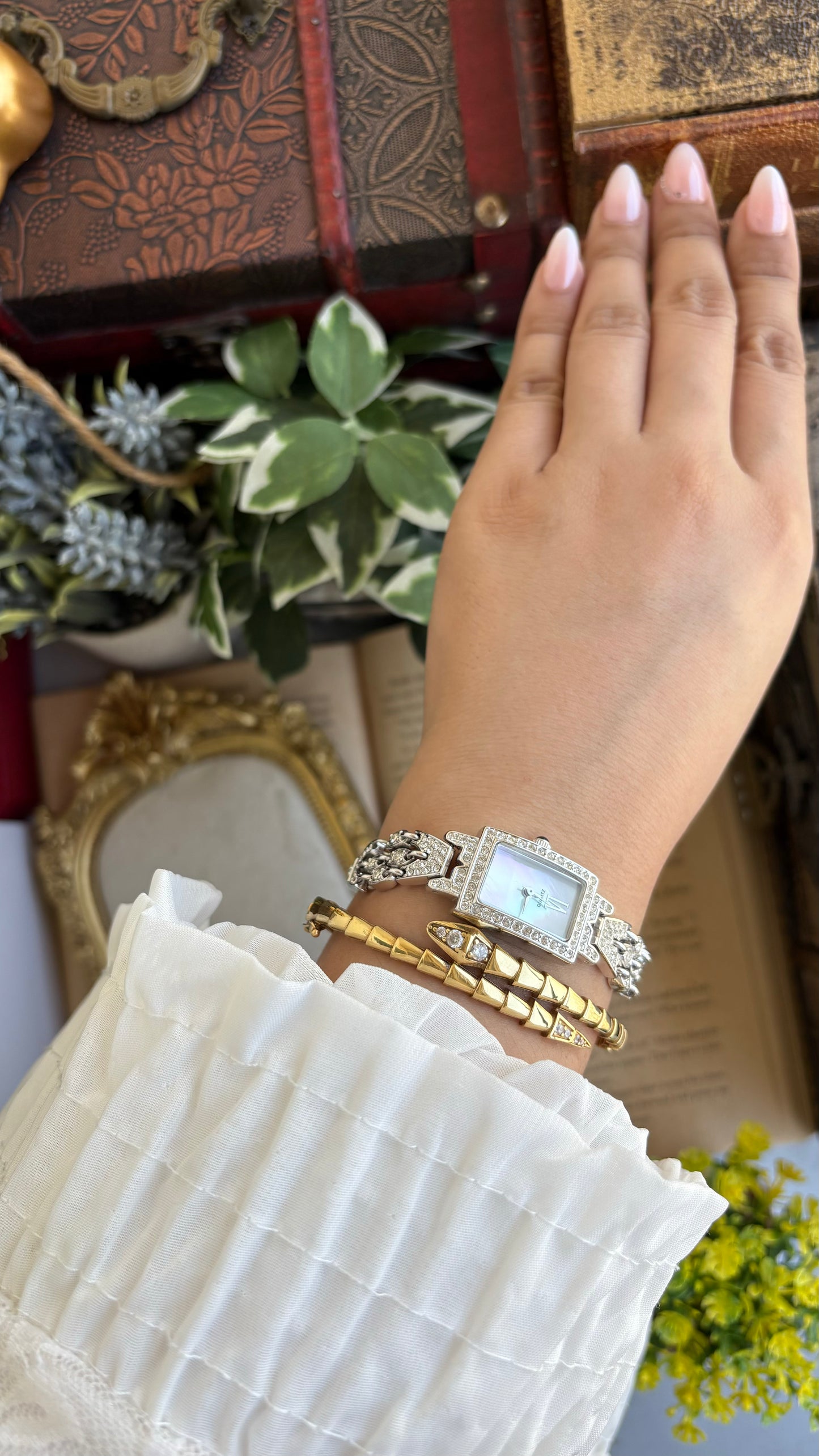 Extremely Rare Metropolitan Museum of Art Moissanite Bejeweled Vintage Watch in Silver Tone Shell Dial
