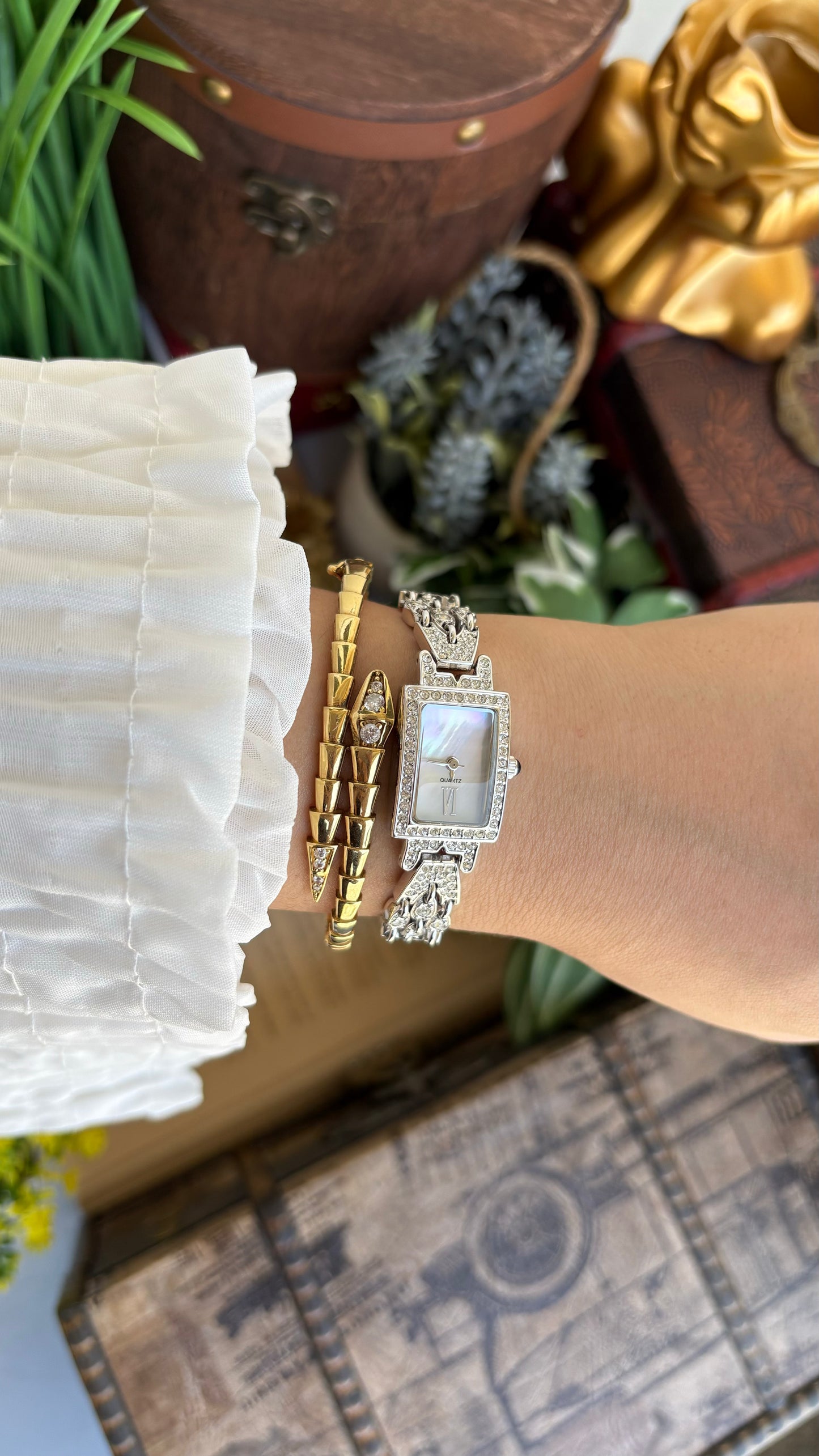 Extremely Rare Metropolitan Museum of Art Moissanite Bejeweled Vintage Watch in Silver Tone Shell Dial