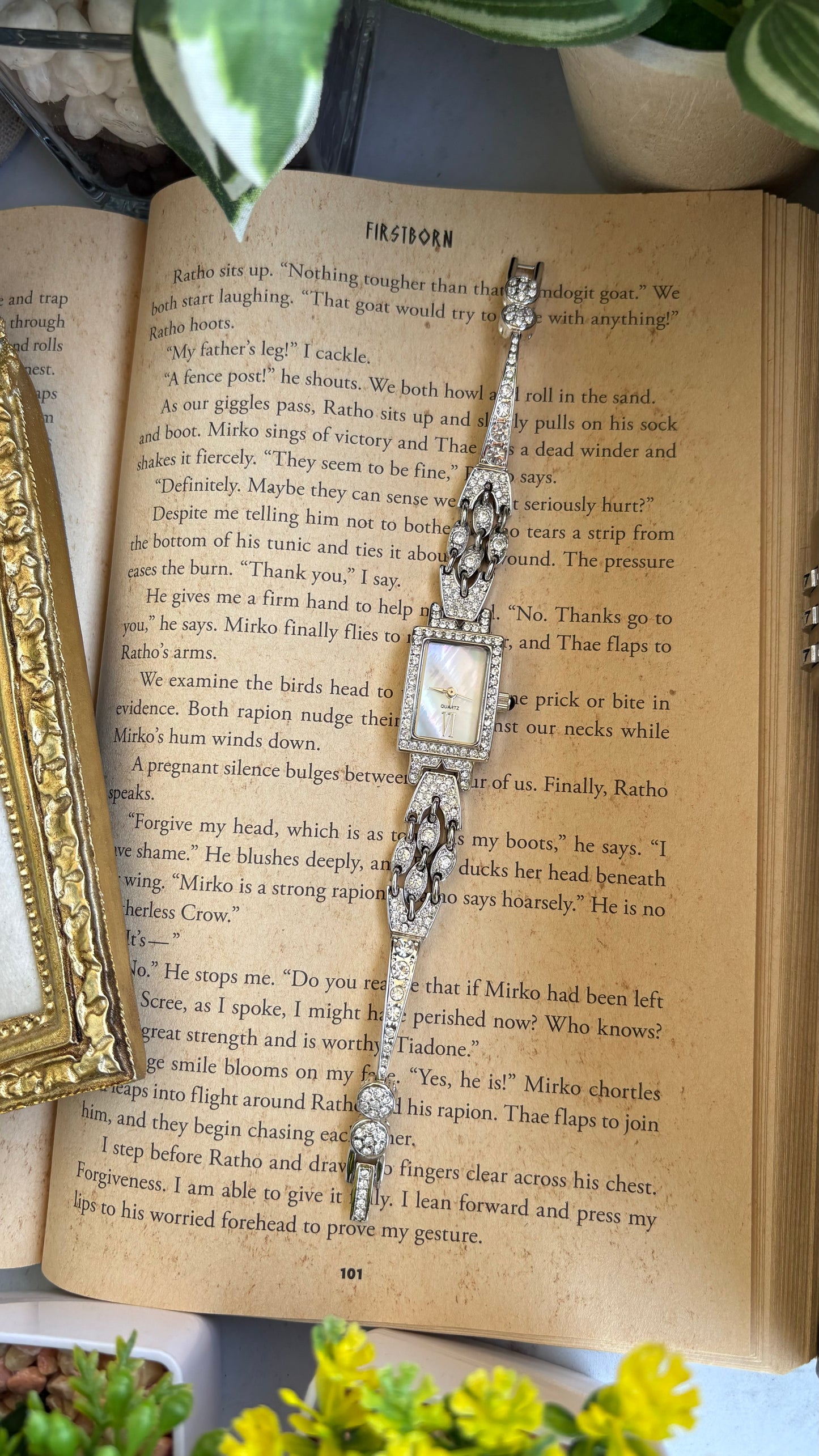 Extremely Rare Metropolitan Museum of Art Moissanite Bejeweled Vintage Watch in Silver Tone Shell Dial