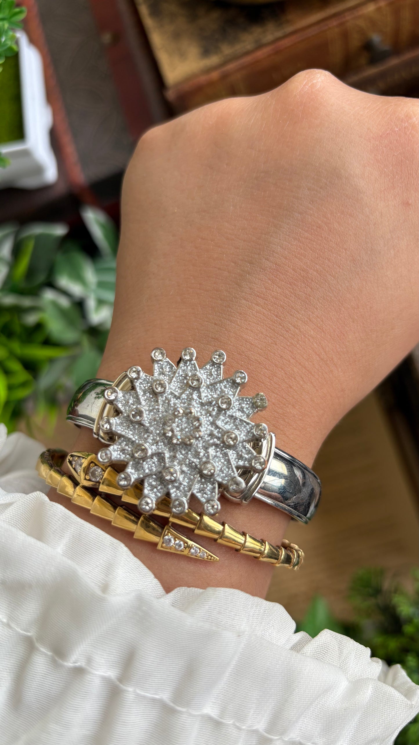Vintage Peekaboo Snowflake Bejeweled Watch in Silver Tone