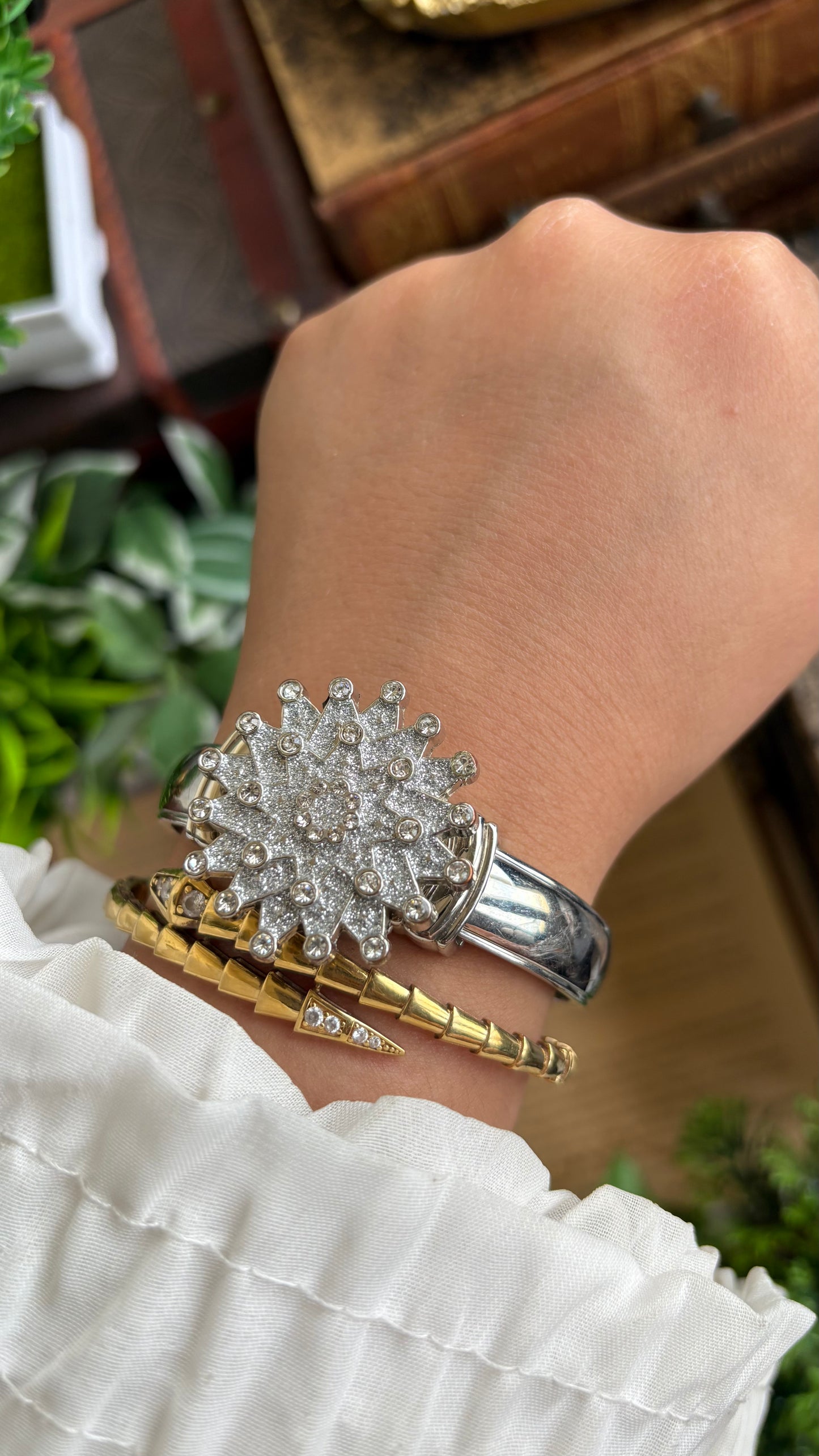 Vintage Peekaboo Snowflake Bejeweled Watch in Silver Tone