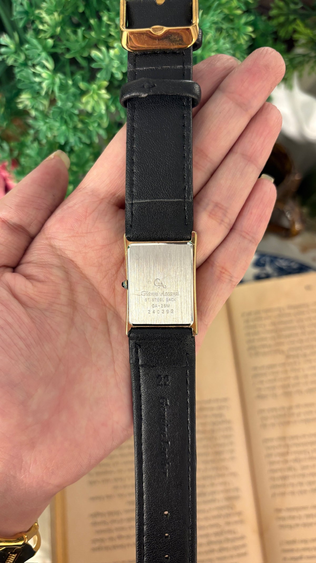 Rare Vintage Gianni Accardi Tank Watch in Gold Tone Black Leather Quartz