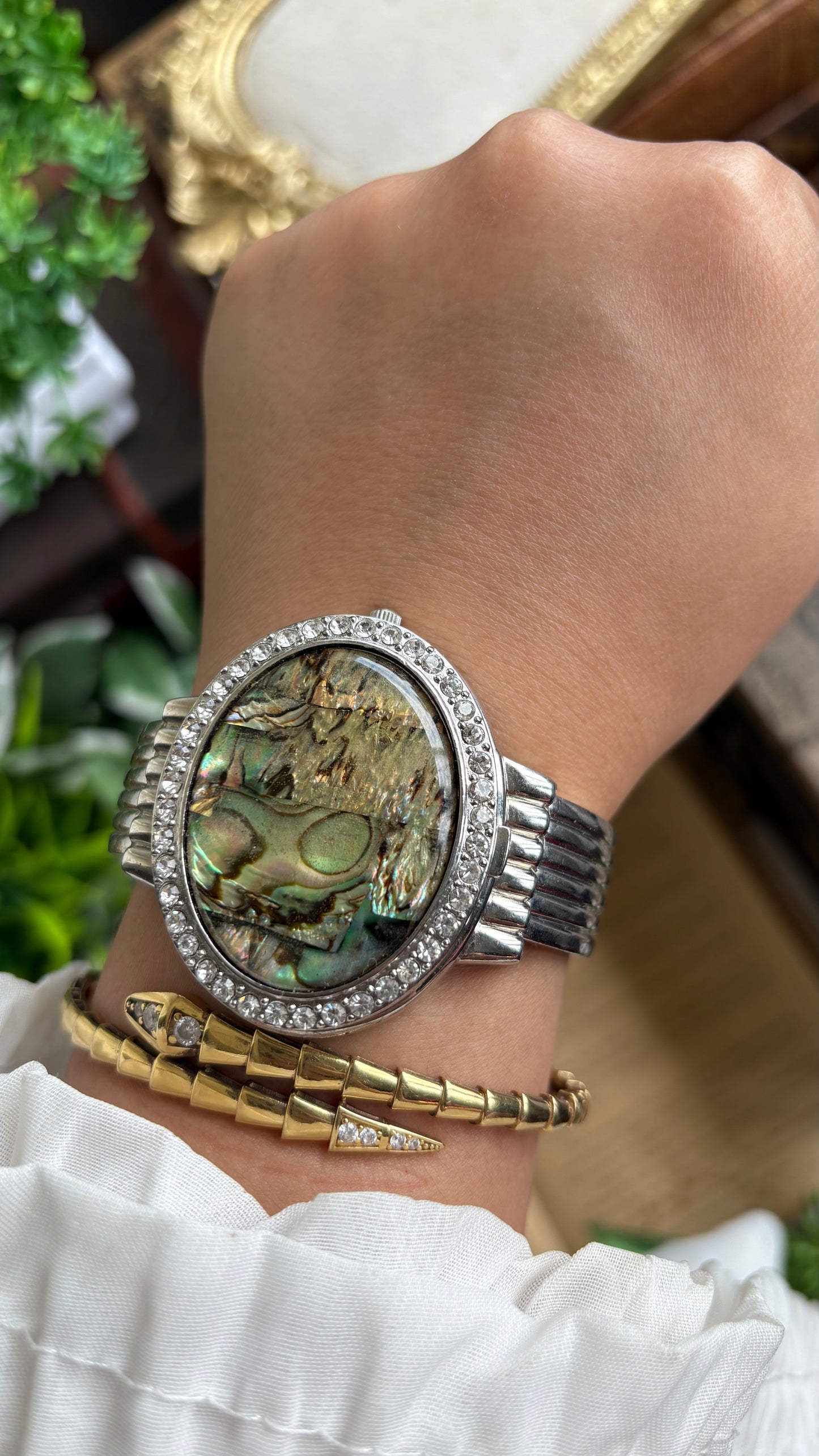 Vintage Vivani Abalone Shell Rare Peekaboo Watch in Silver Tone