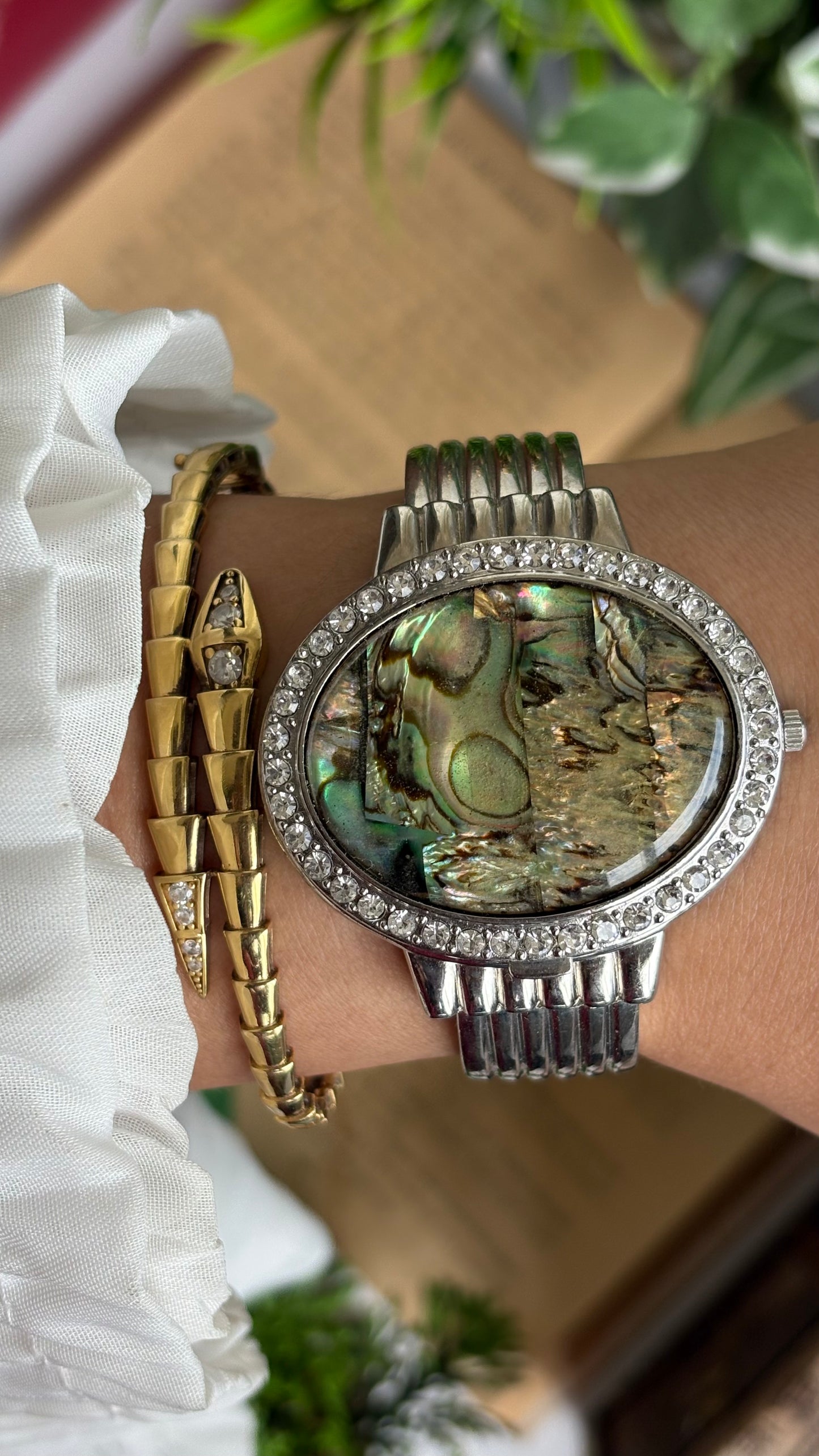 Vintage Vivani Abalone Shell Rare Peekaboo Watch in Silver Tone