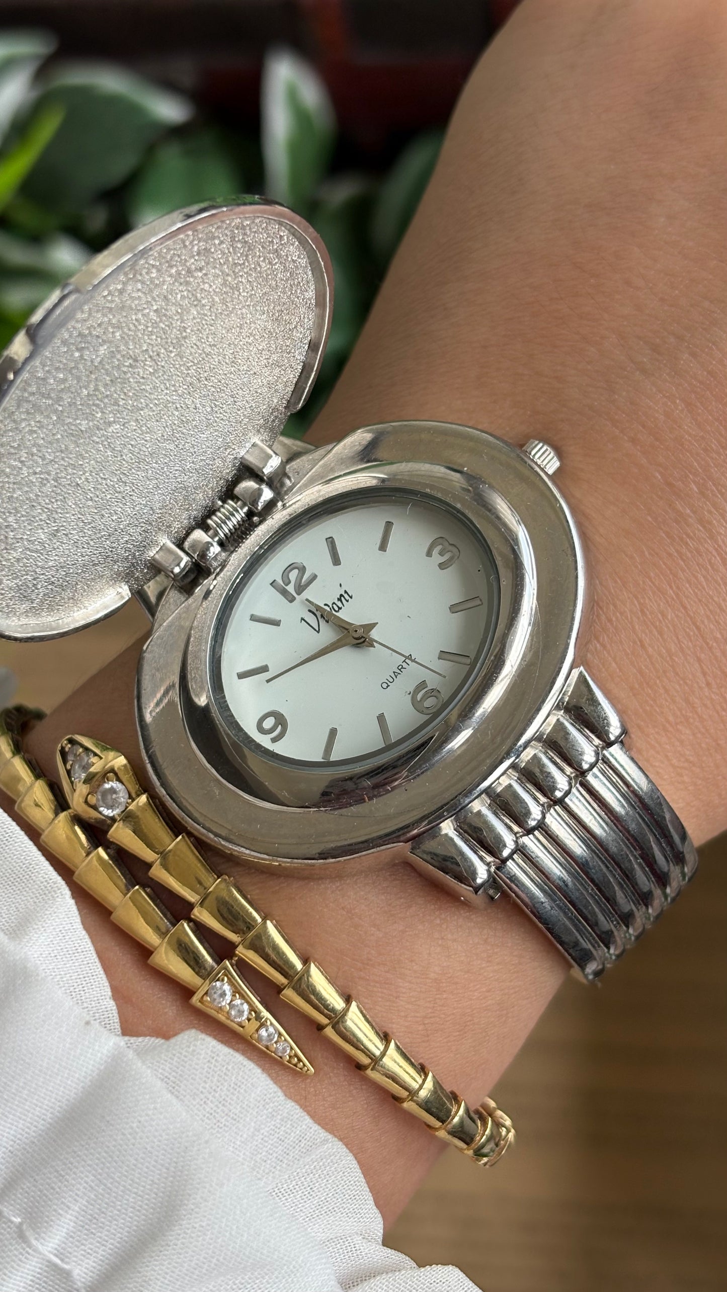 Vintage Vivani Abalone Shell Rare Peekaboo Watch in Silver Tone