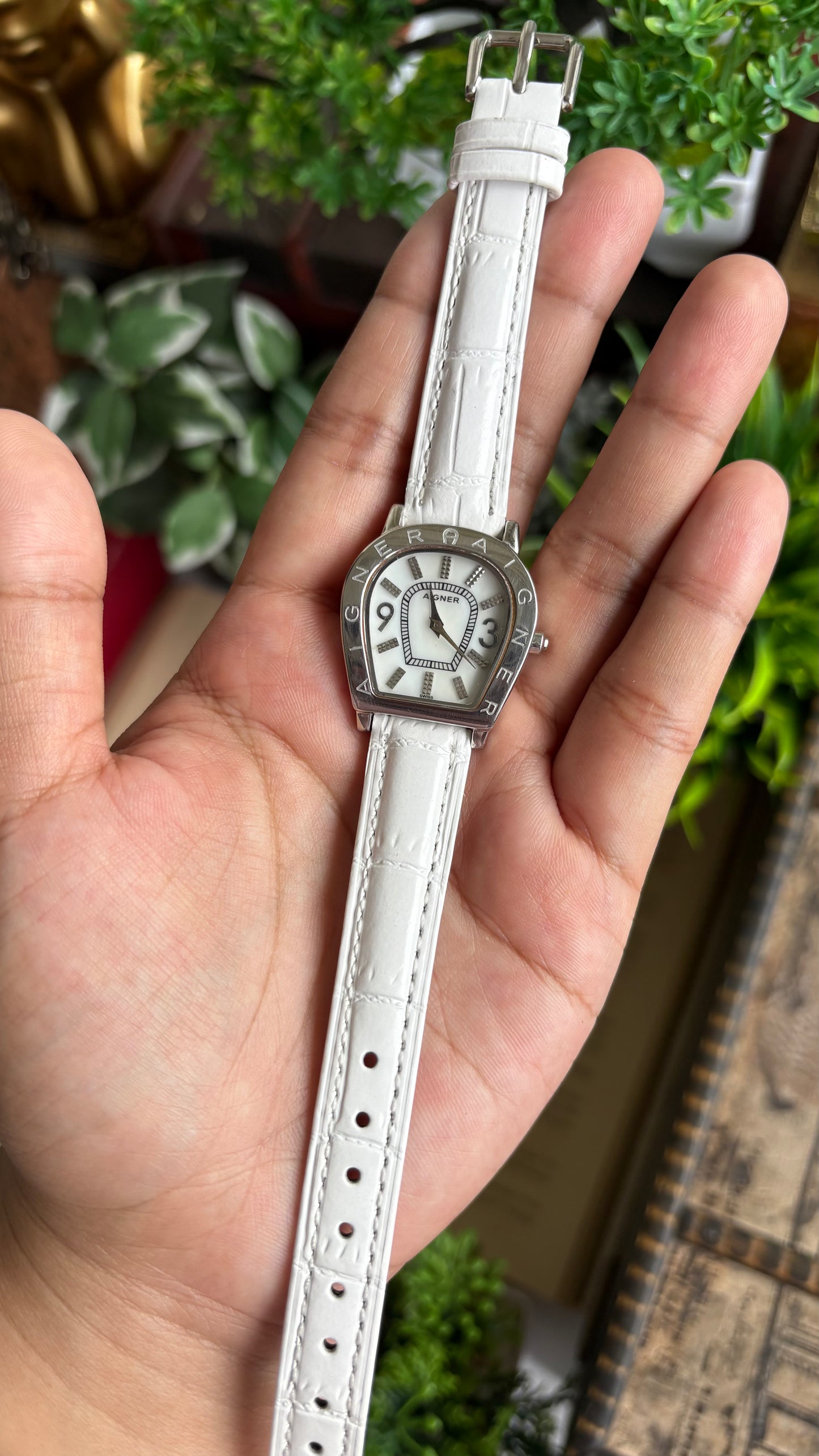 Extremely Rare Vintage Aigner Women’s Dress Watch in White Leather Strap