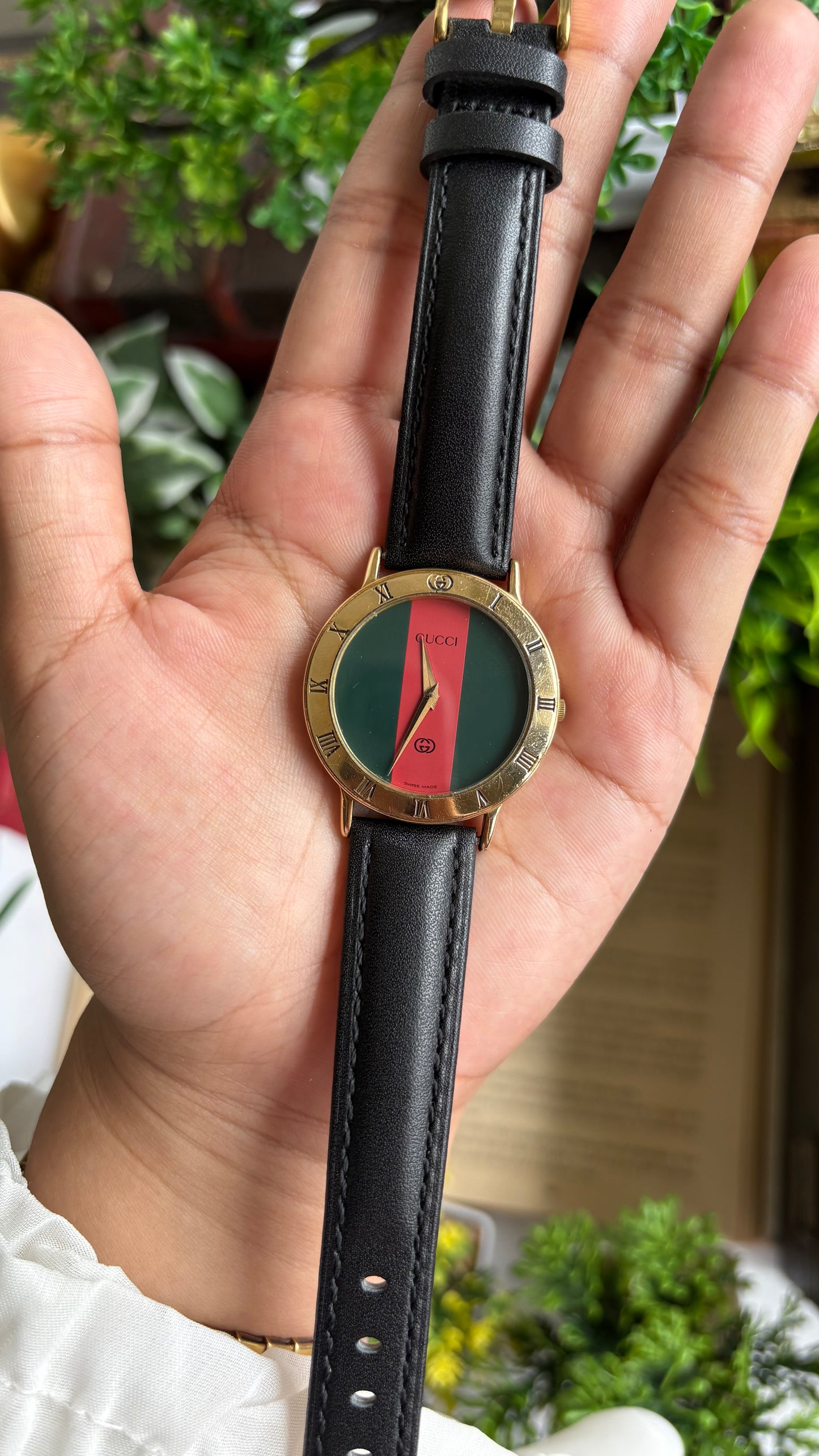 Vintage Gucci Men’s Dress Watch in Black Leather Strap Cherryline Dial with Gucci Box