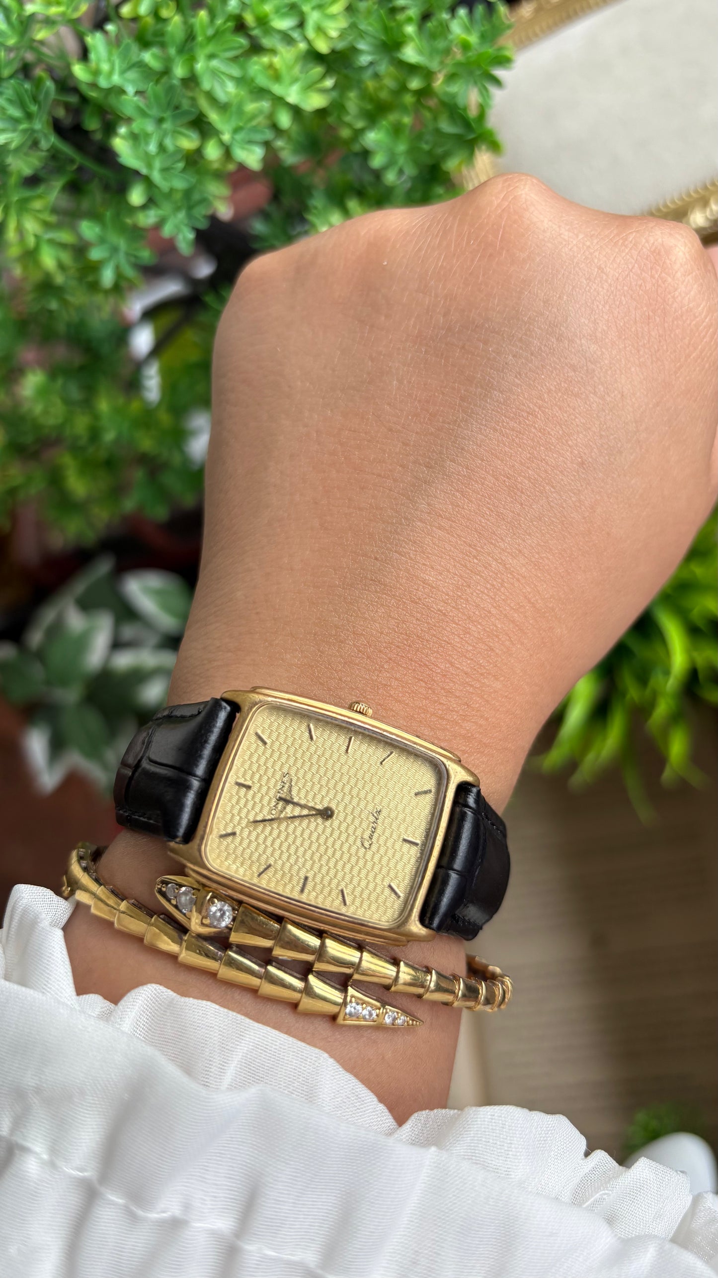 Vintage Longines Men’s Dress Watch in Black Leather Strap