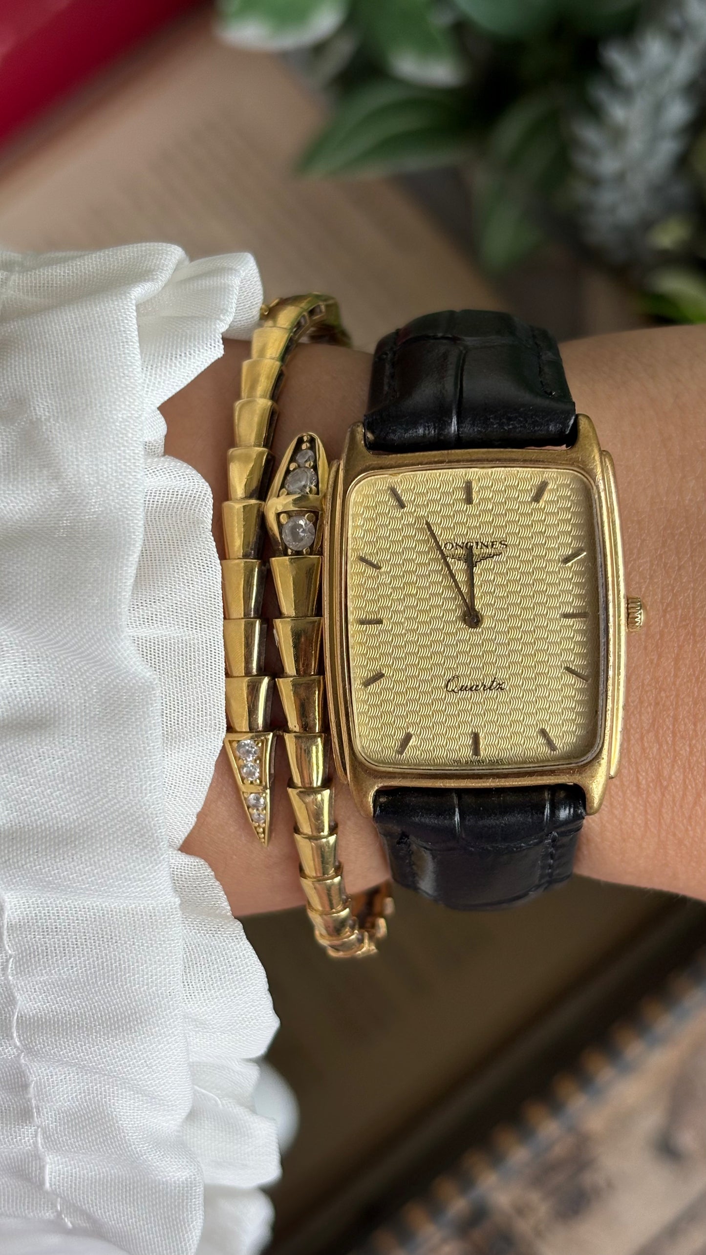 Vintage Longines Men’s Dress Watch in Black Leather Strap