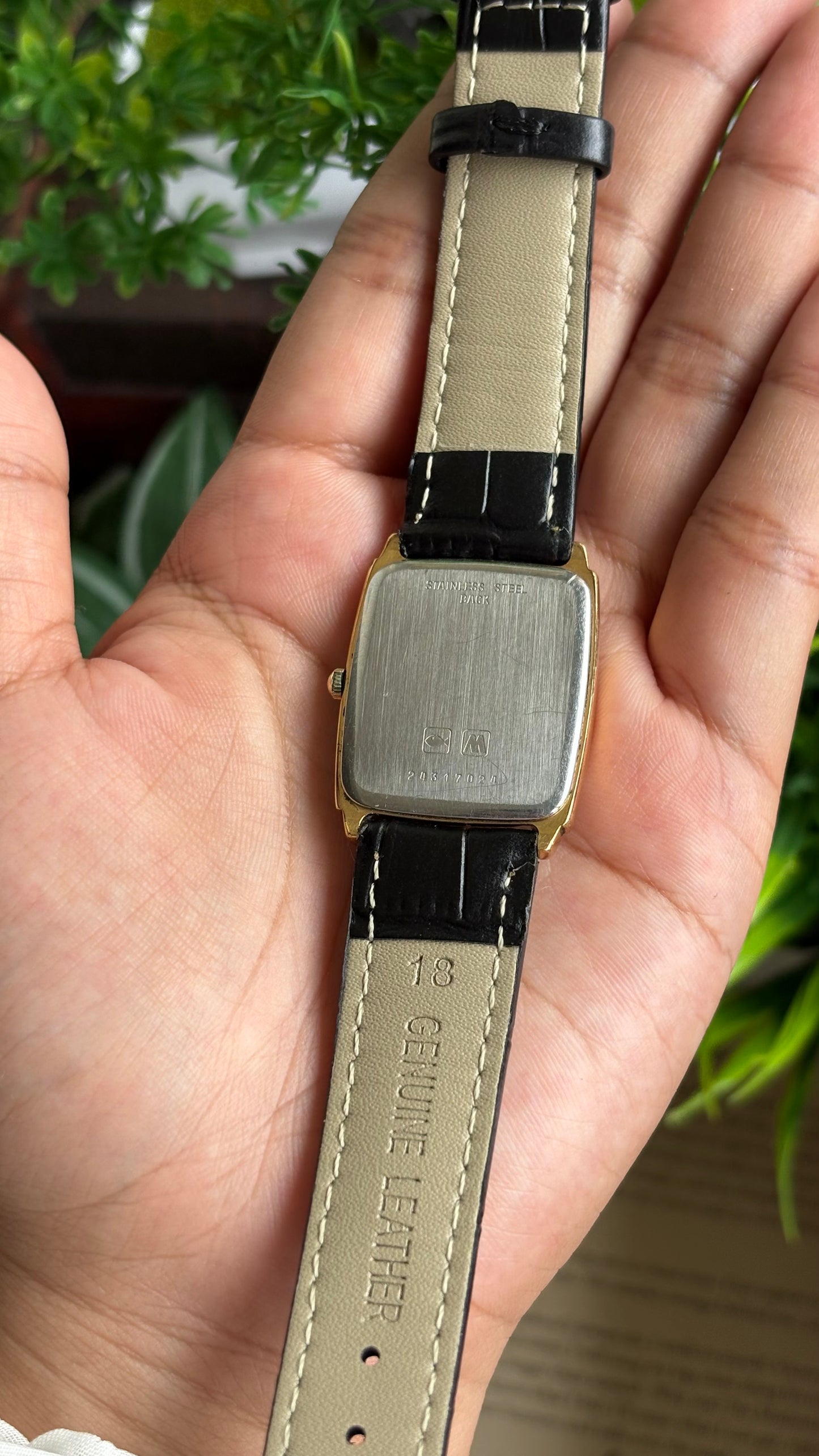 Vintage Longines Men’s Dress Watch in Black Leather Strap