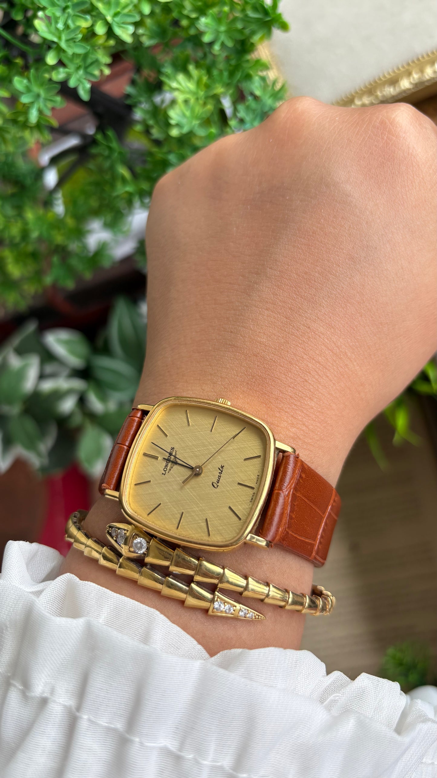 Vintage Longines Men’s Dress Watch in Brown Leather Strap