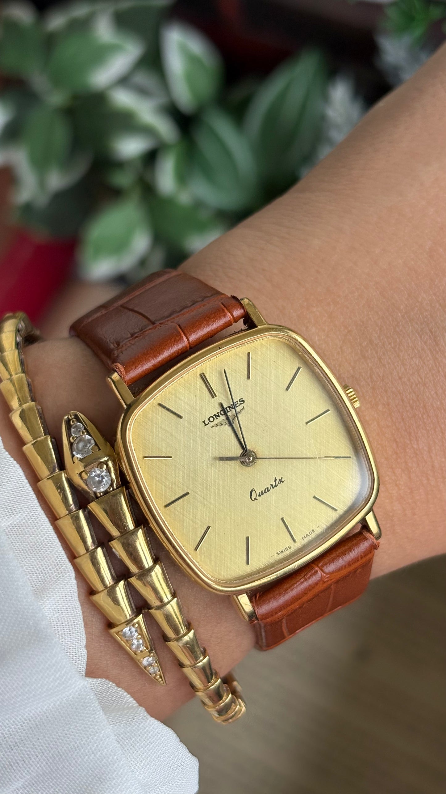 Vintage Longines Men’s Dress Watch in Brown Leather Strap