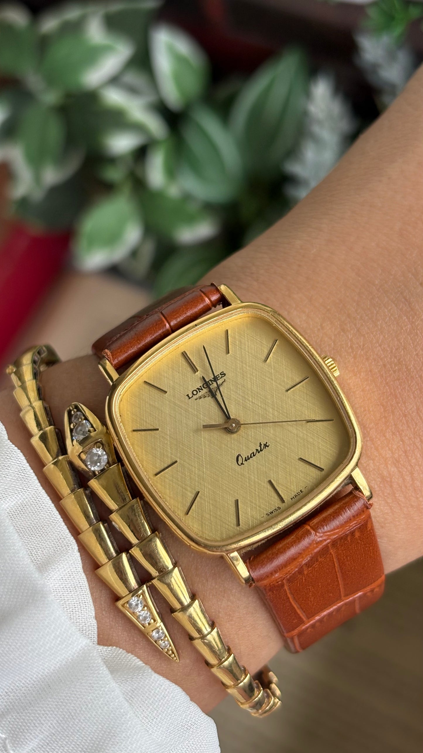 Vintage Longines Men’s Dress Watch in Brown Leather Strap