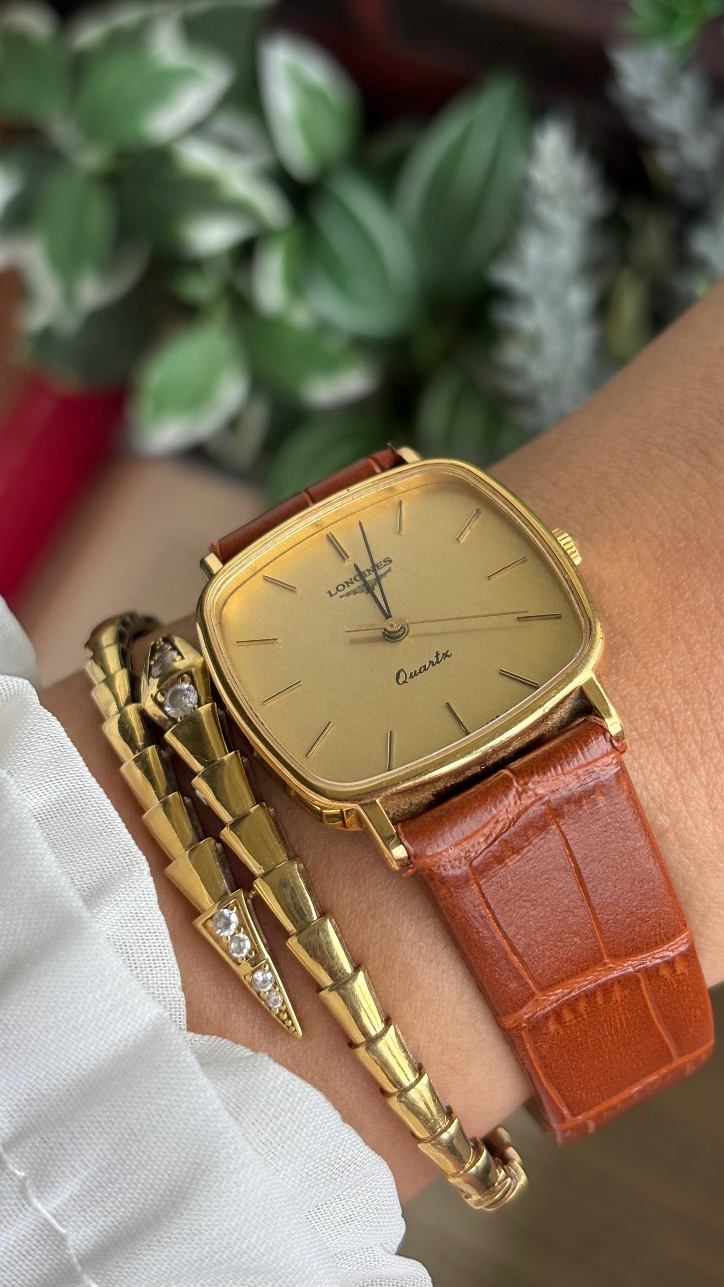 Vintage Longines Men’s Dress Watch in Brown Leather Strap