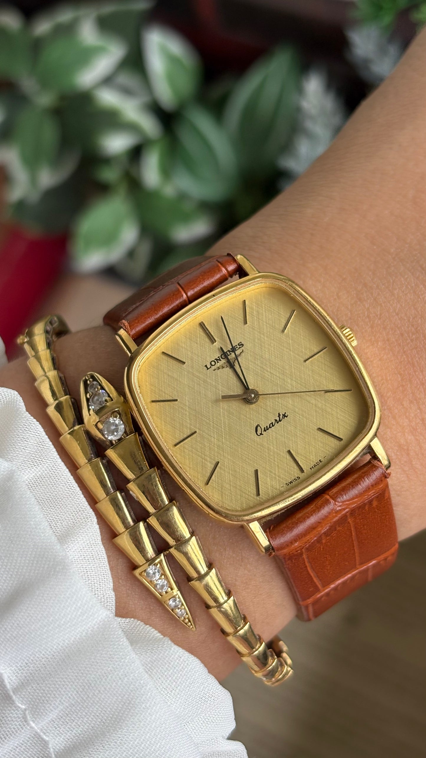 Vintage Longines Men’s Dress Watch in Brown Leather Strap