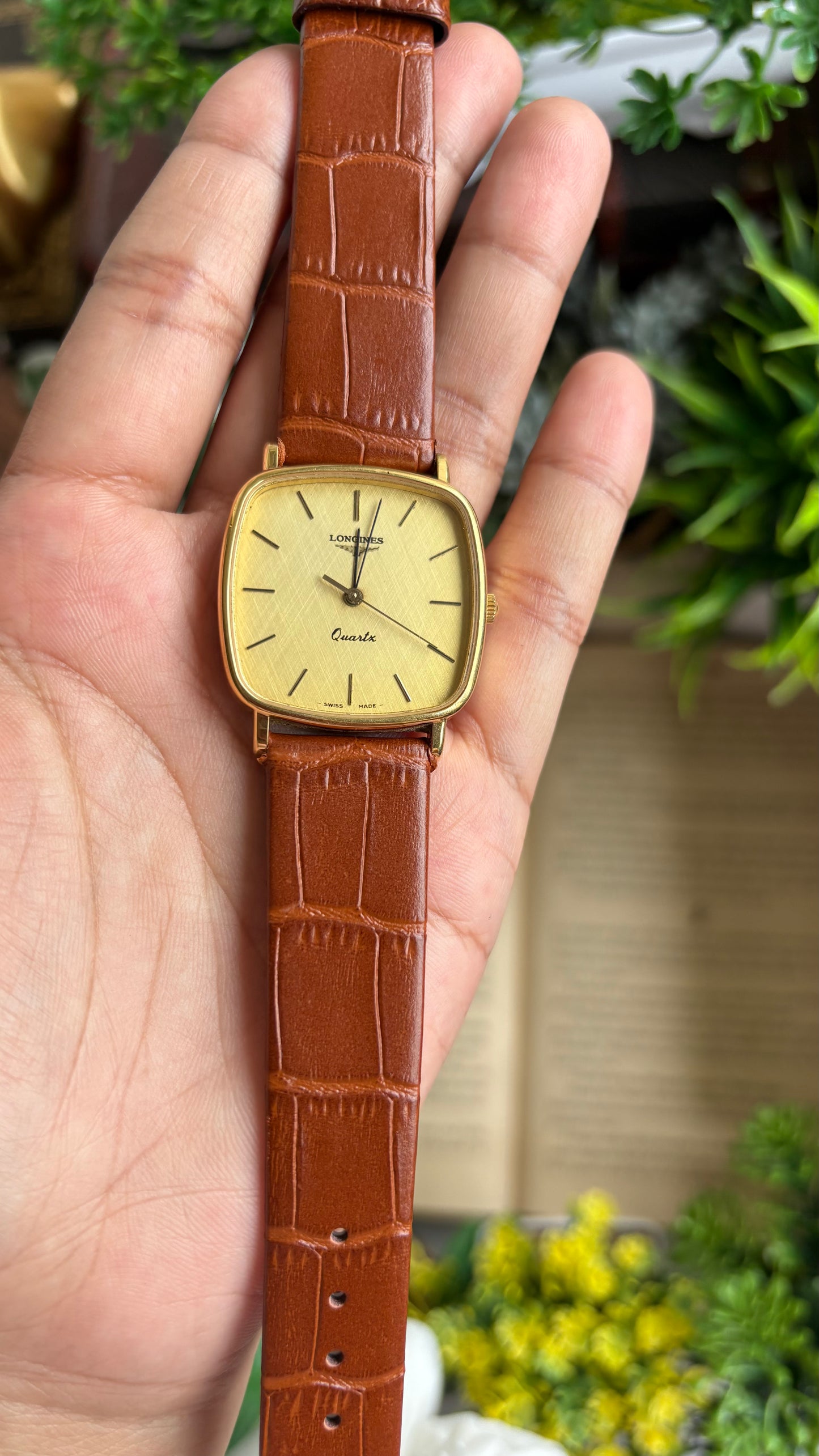 Vintage Longines Men’s Dress Watch in Brown Leather Strap