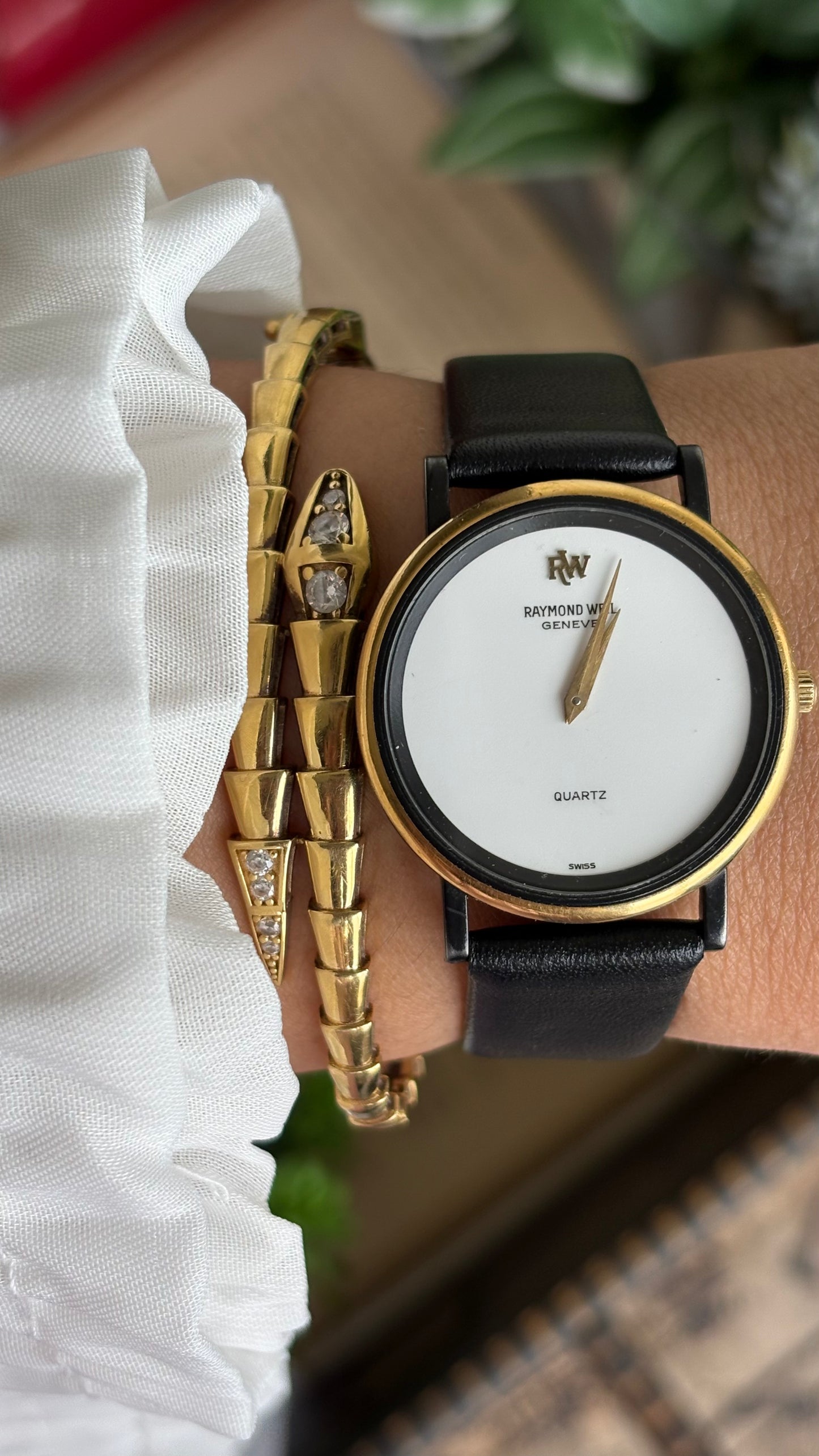 Vintage Raymond Weil Men’s Dress Watch in Black Leather Strap