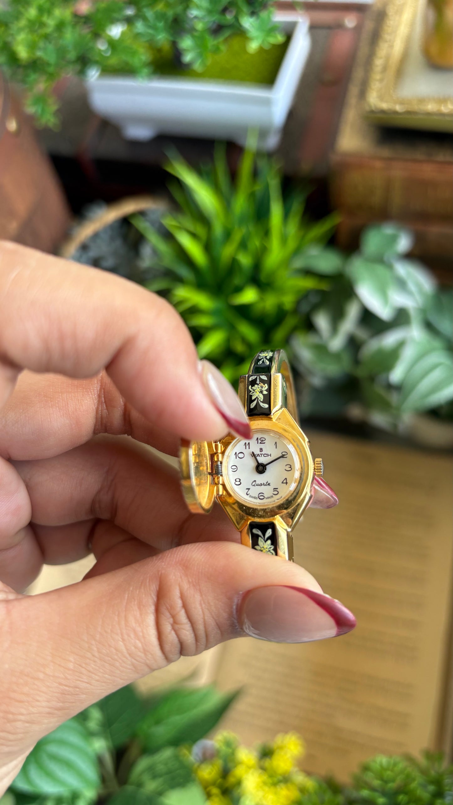 Extremely Rare Vintage Flower Peekaboo Watch in Gold Tone Black Accent Swiss Made