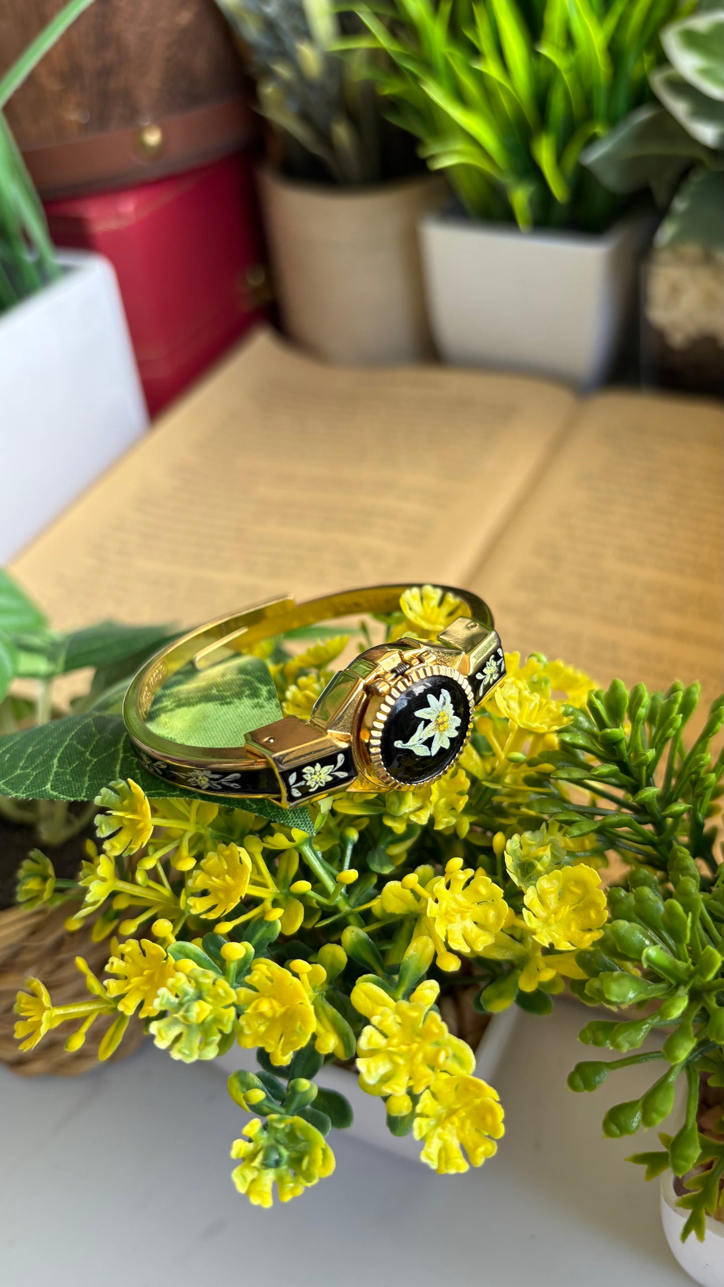 Extremely Rare Vintage Flower Peekaboo Watch in Gold Tone Black Accent Swiss Made