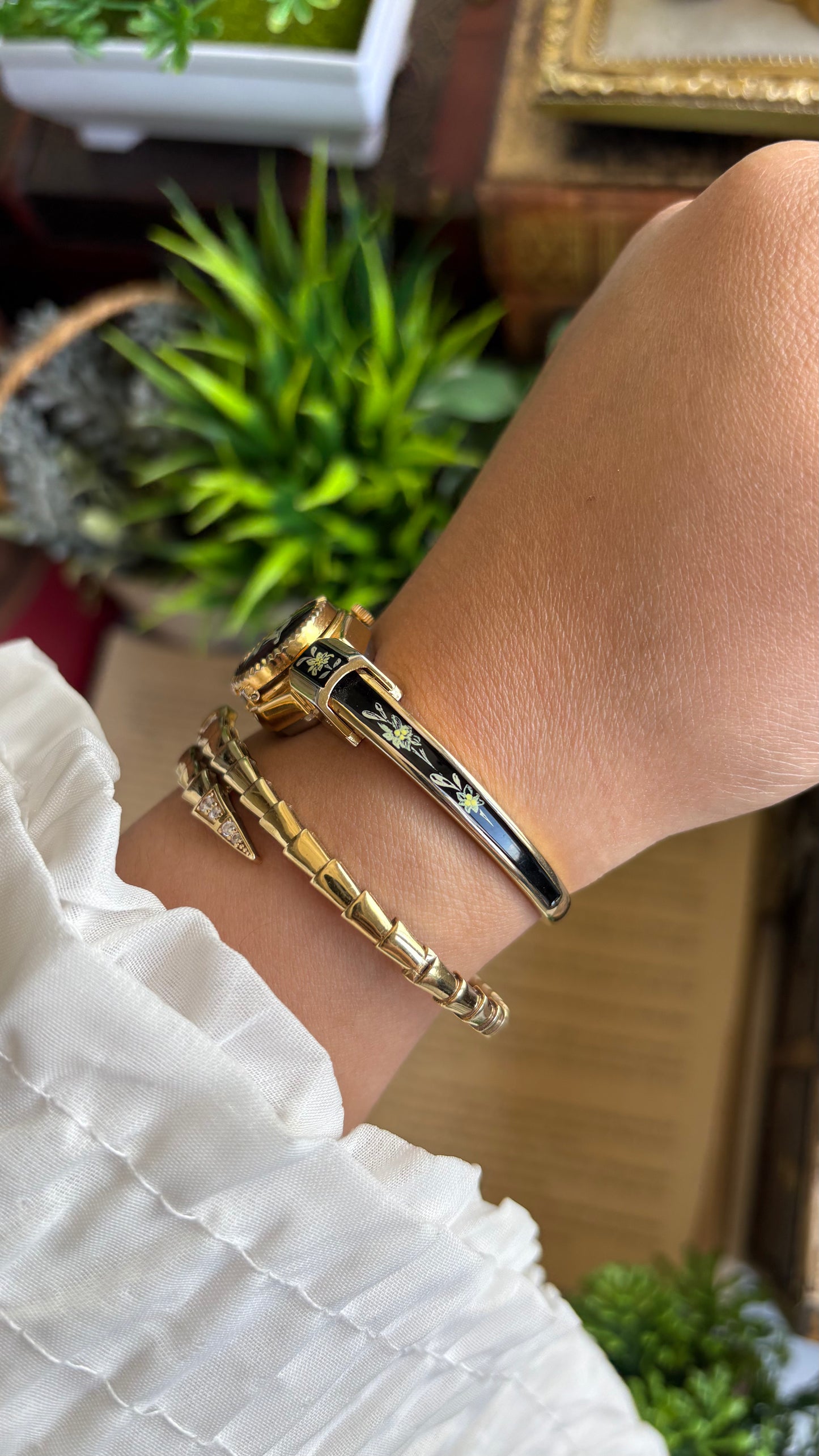 Extremely Rare Vintage Flower Peekaboo Watch in Gold Tone Black Accent Swiss Made