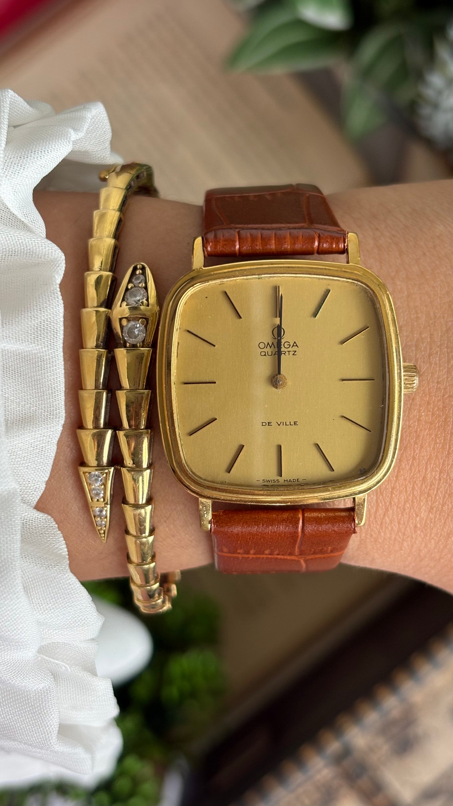 Vintage Omega De Ville Men’s Dress Watch in Brown Leather Strap with Omega Box