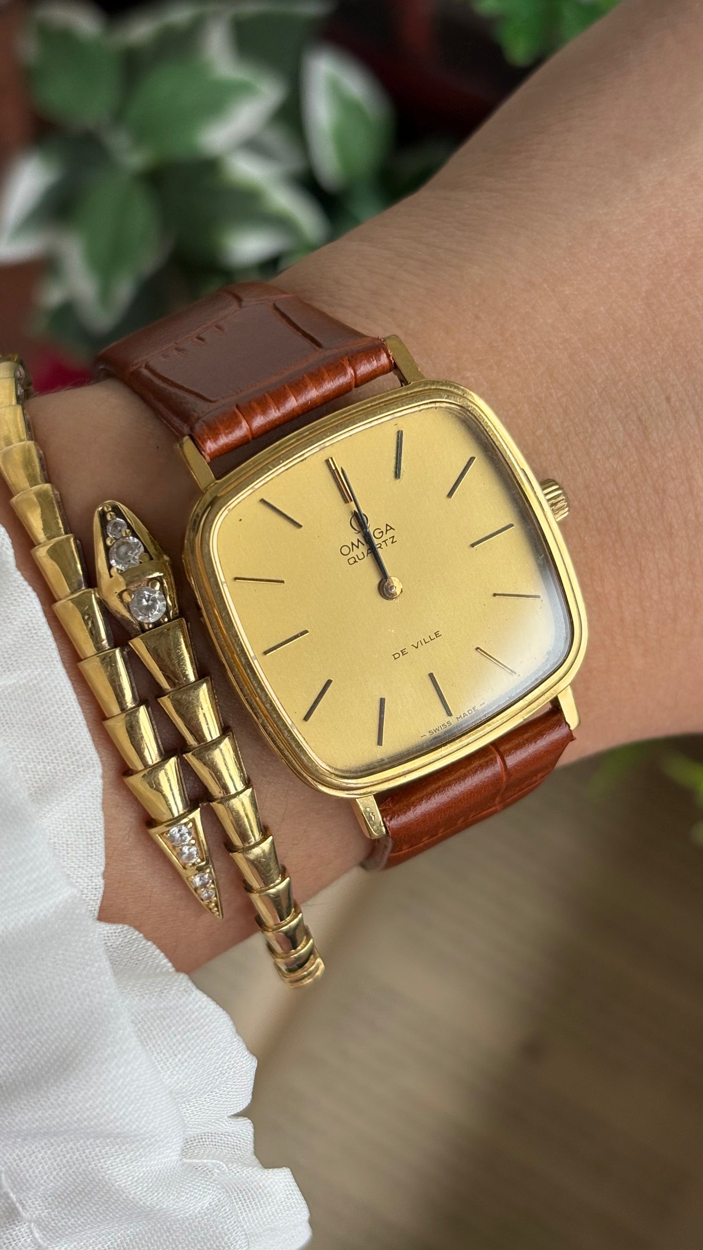 Vintage Omega De Ville Men’s Dress Watch in Brown Leather Strap with Omega Box