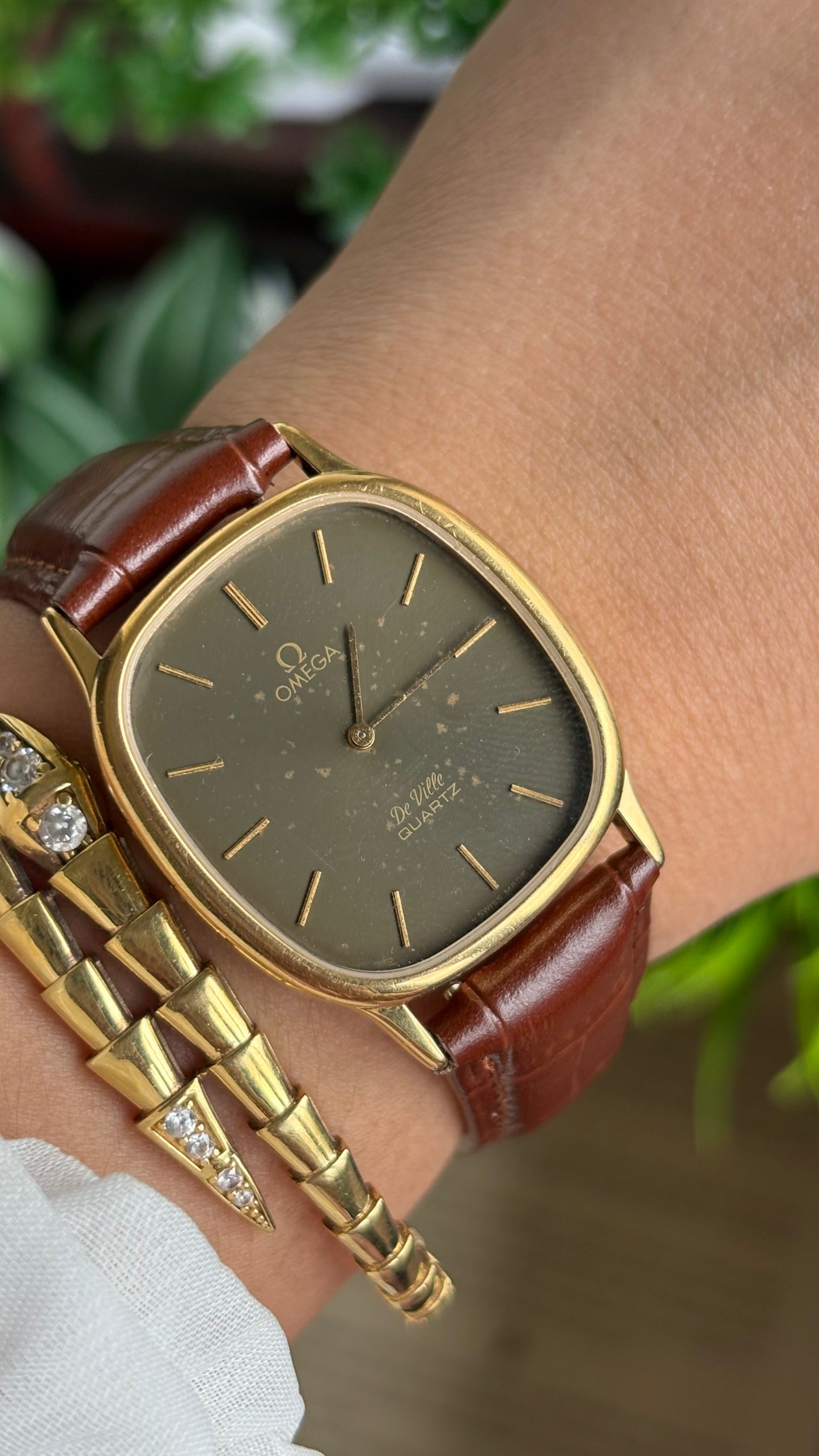 Vintage Omega De Ville Tank Men’s Dress Watch in Brown Leather Strap Black Grey Dial with Omega Box