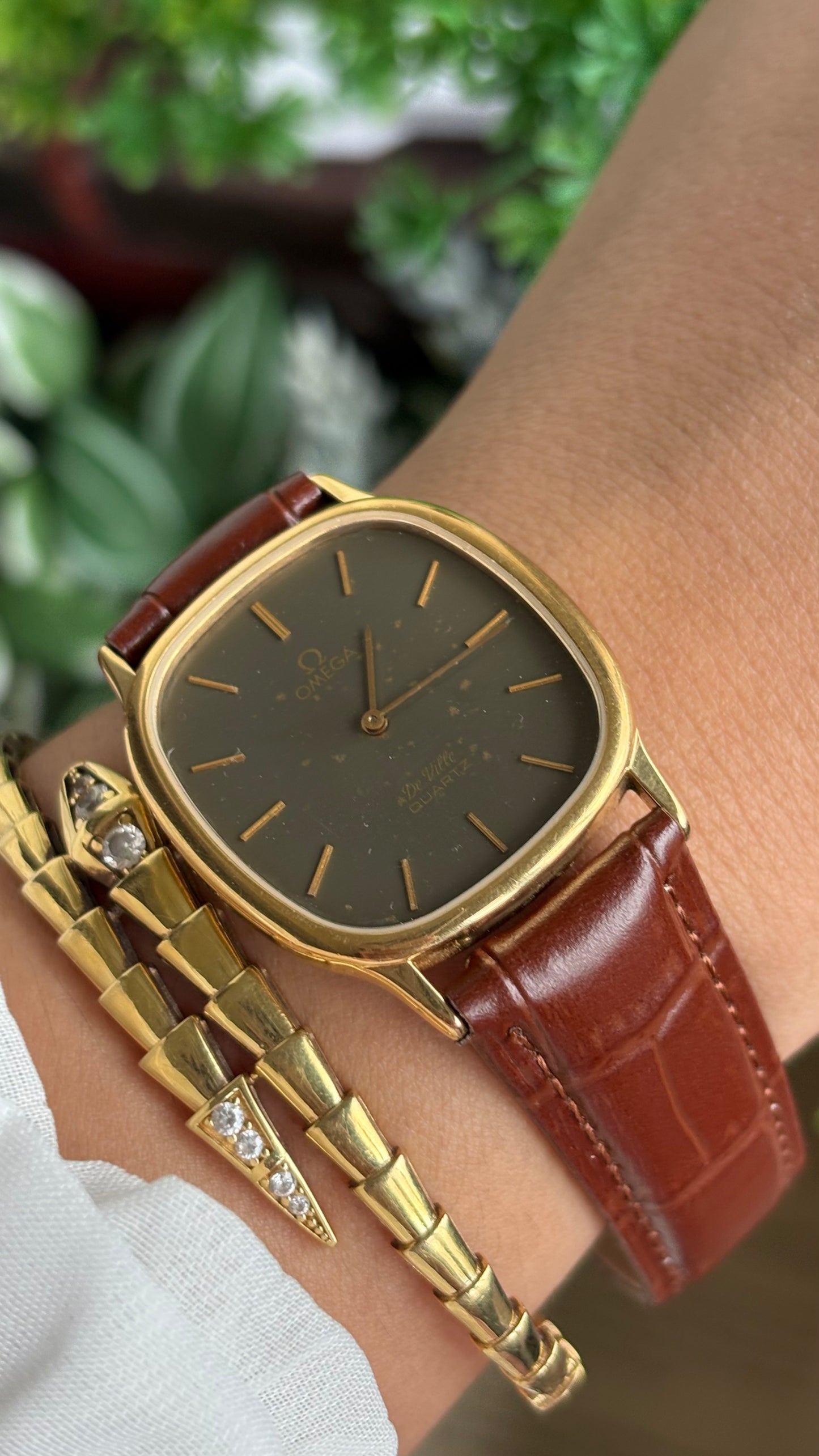 Vintage Omega De Ville Tank Men’s Dress Watch in Brown Leather Strap Black Grey Dial with Omega Box