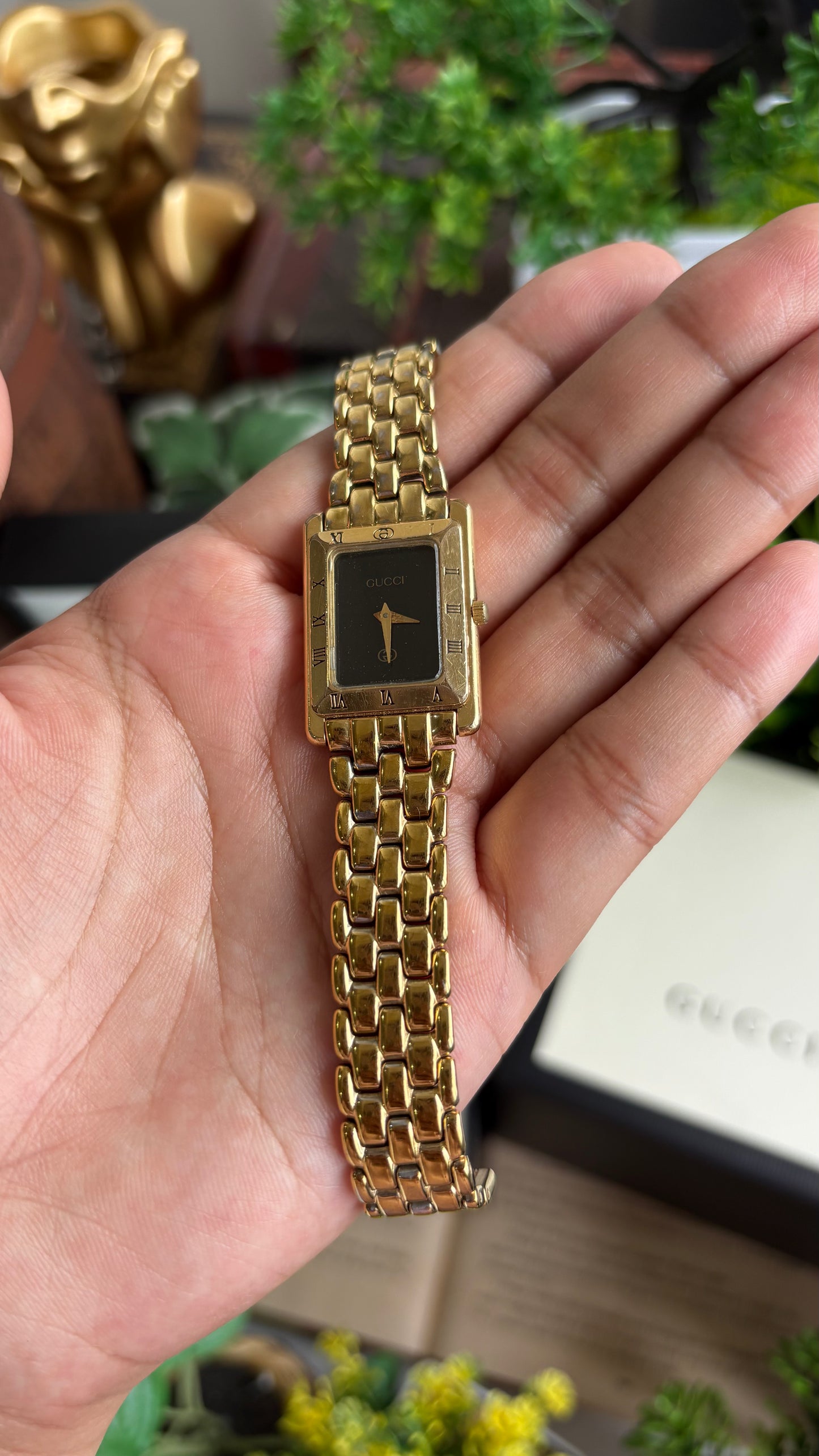 Vintage Gucci 4200L Tank Watch in Gold Tone Black Dial with Gucci Box