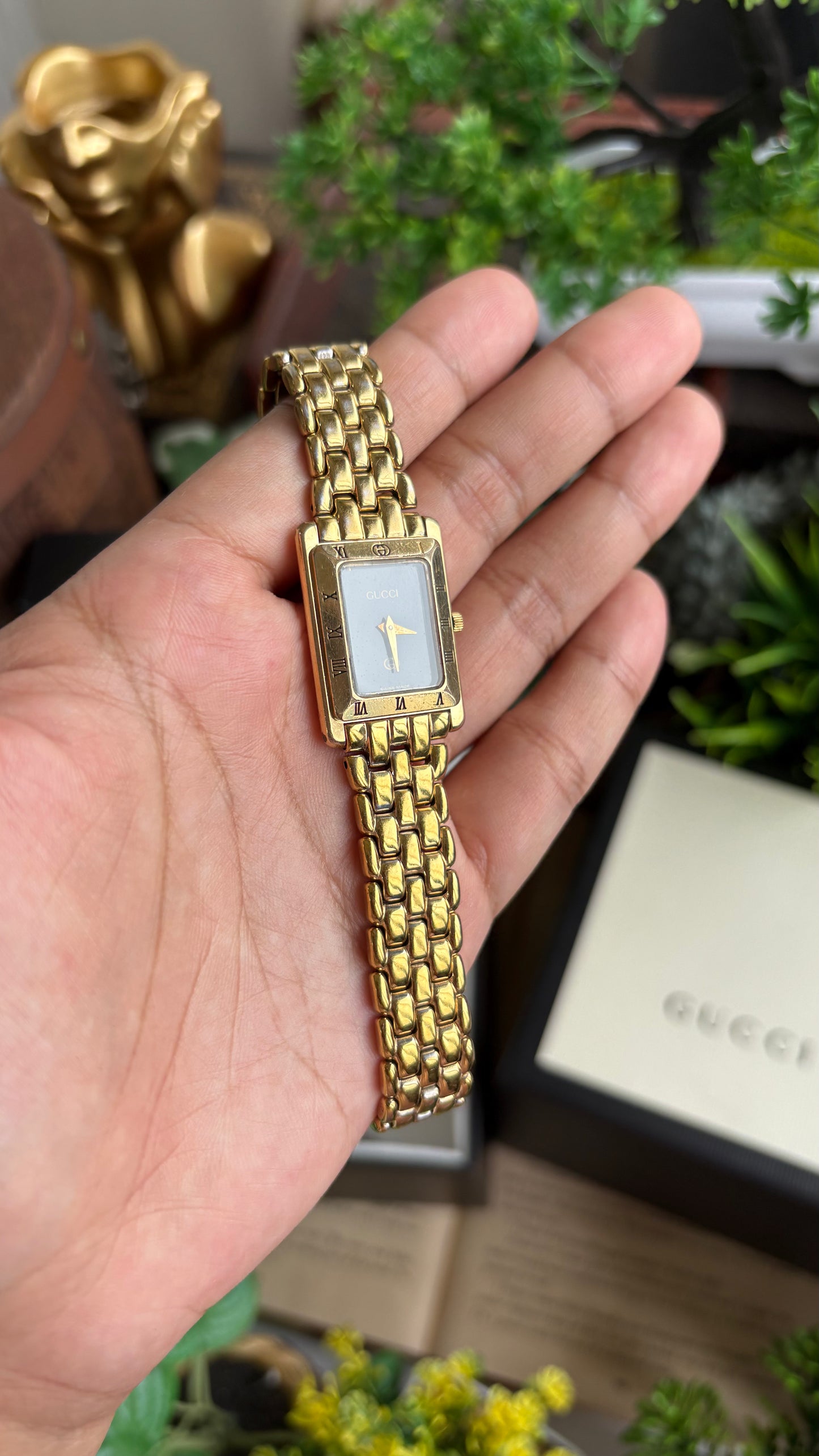 Vintage Gucci 4200L Tank Watch in Gold Tone Black Dial with Gucci Box