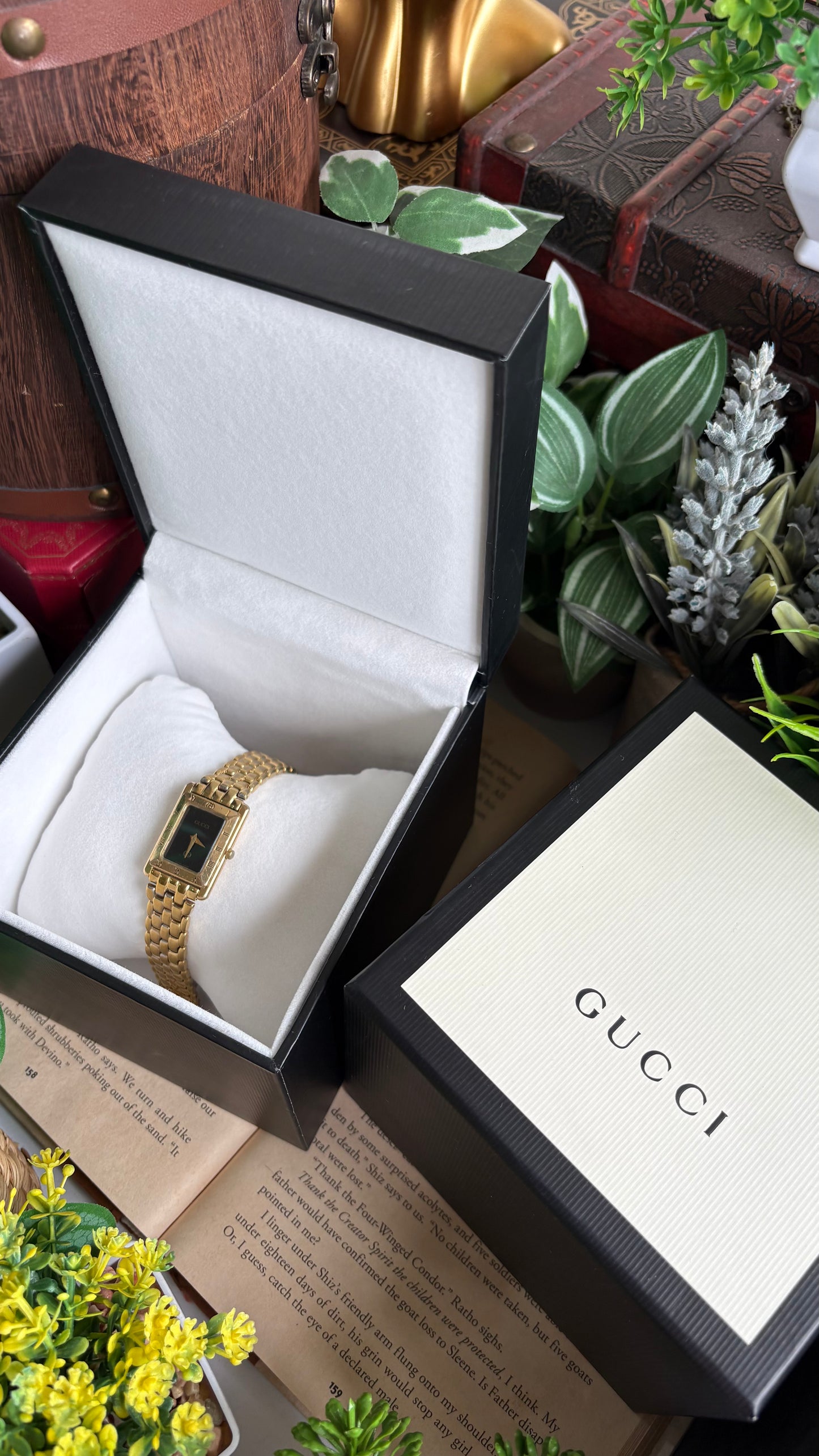 Vintage Gucci 4200L Tank Watch in Gold Tone Black Dial with Gucci Box