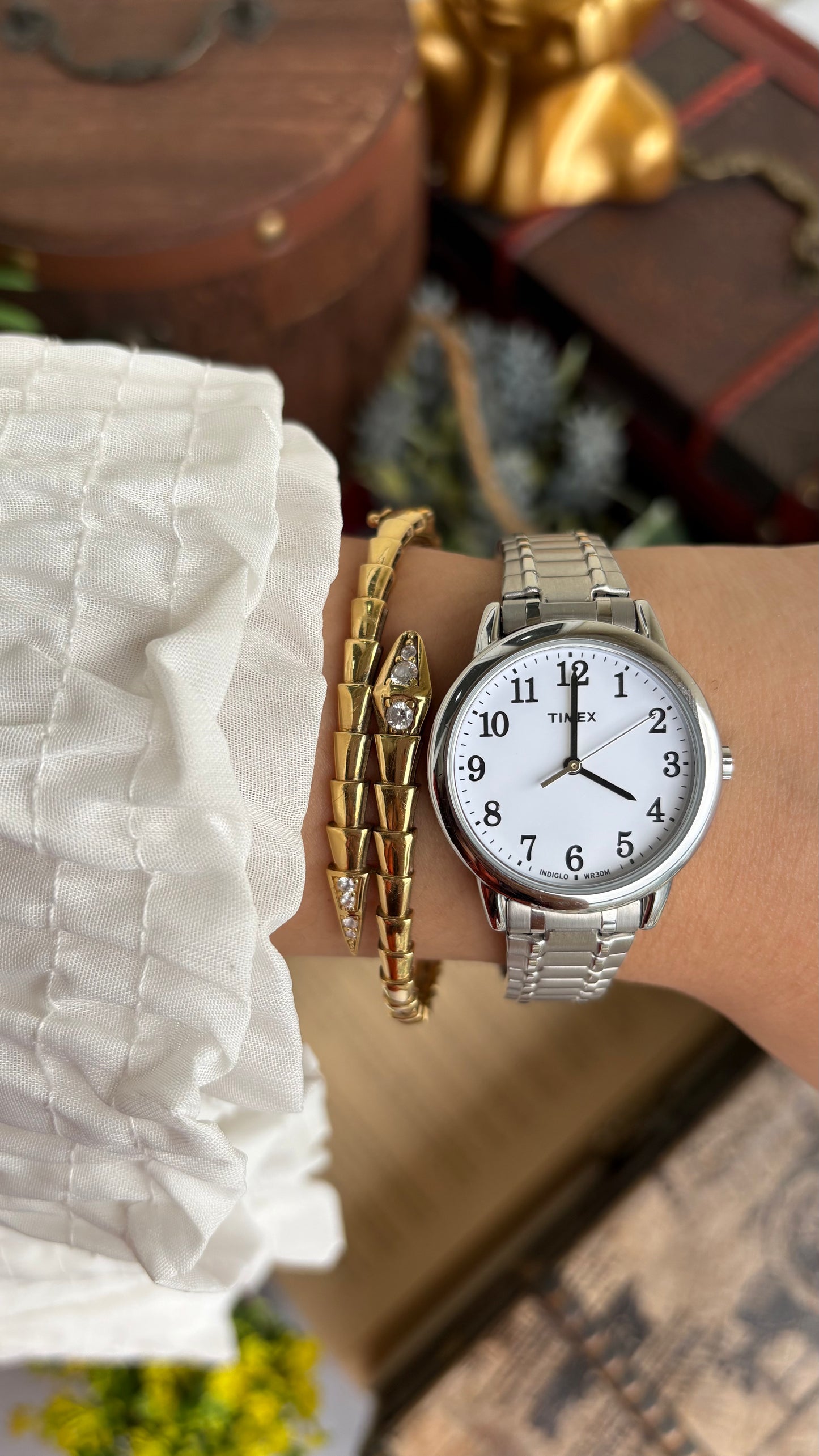 Vintage Timex Watch in Silver Tone Stretch Band Unisex