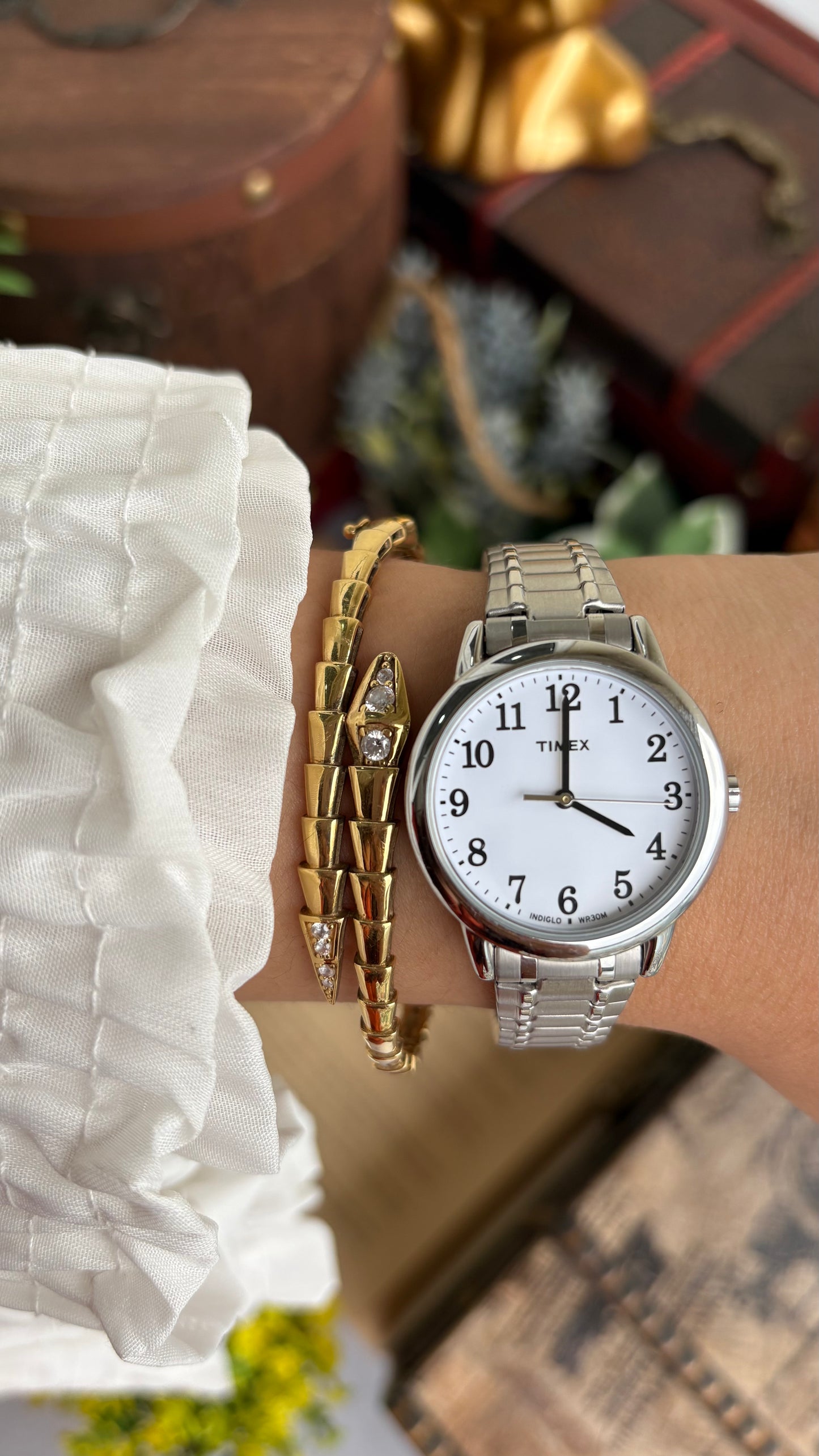 Vintage Timex Watch in Silver Tone Stretch Band Unisex