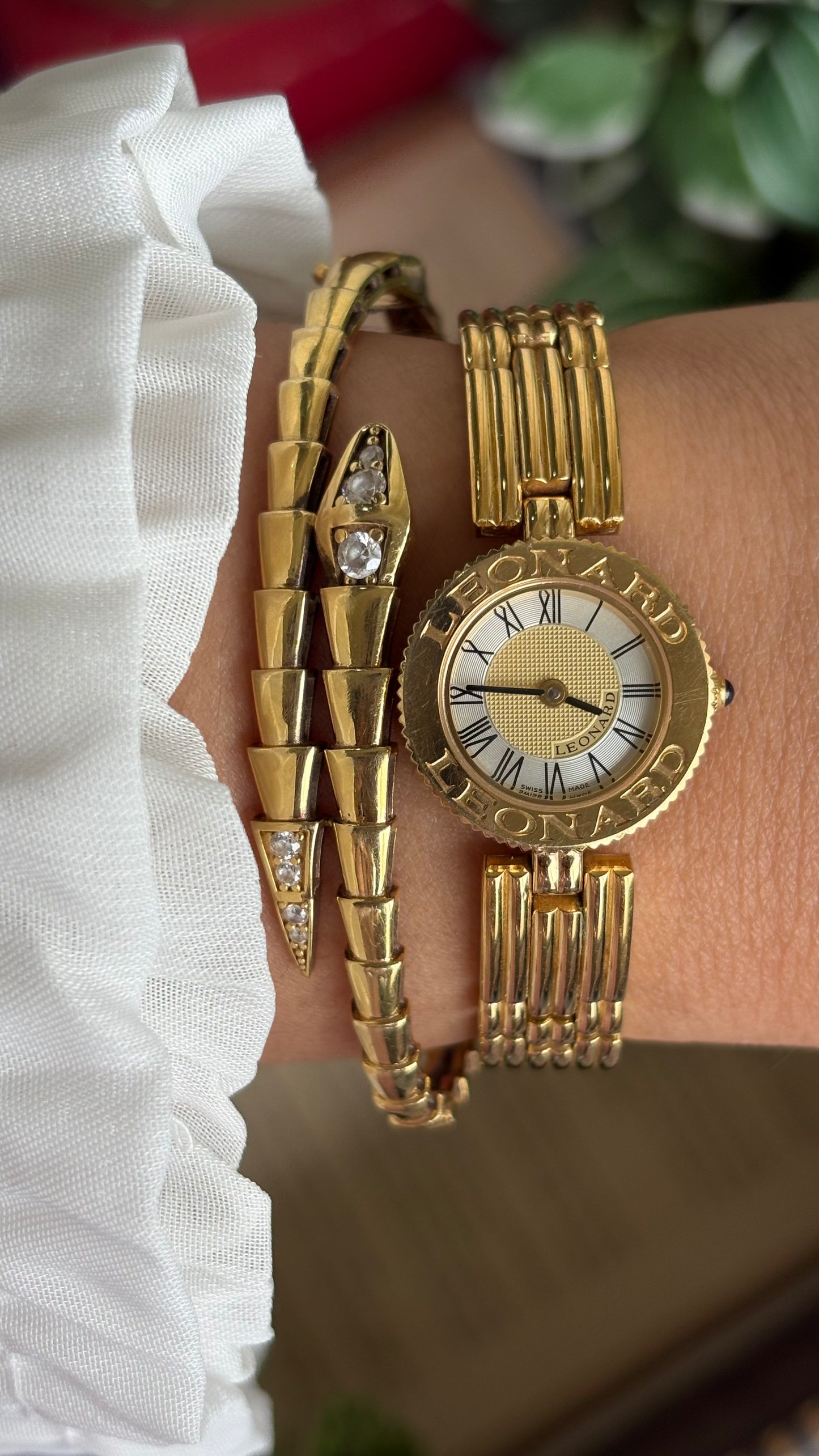 Vintage Leonard Swiss Designer’s Watch in Gold Tone Roman Dial