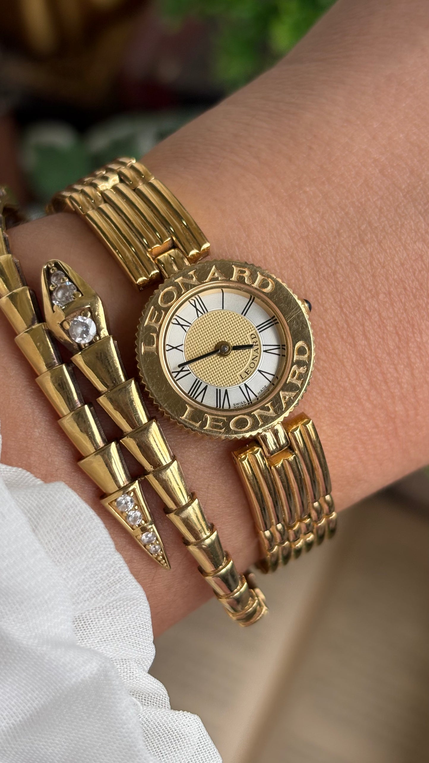 Vintage Leonard Swiss Designer’s Watch in Gold Tone Roman Dial