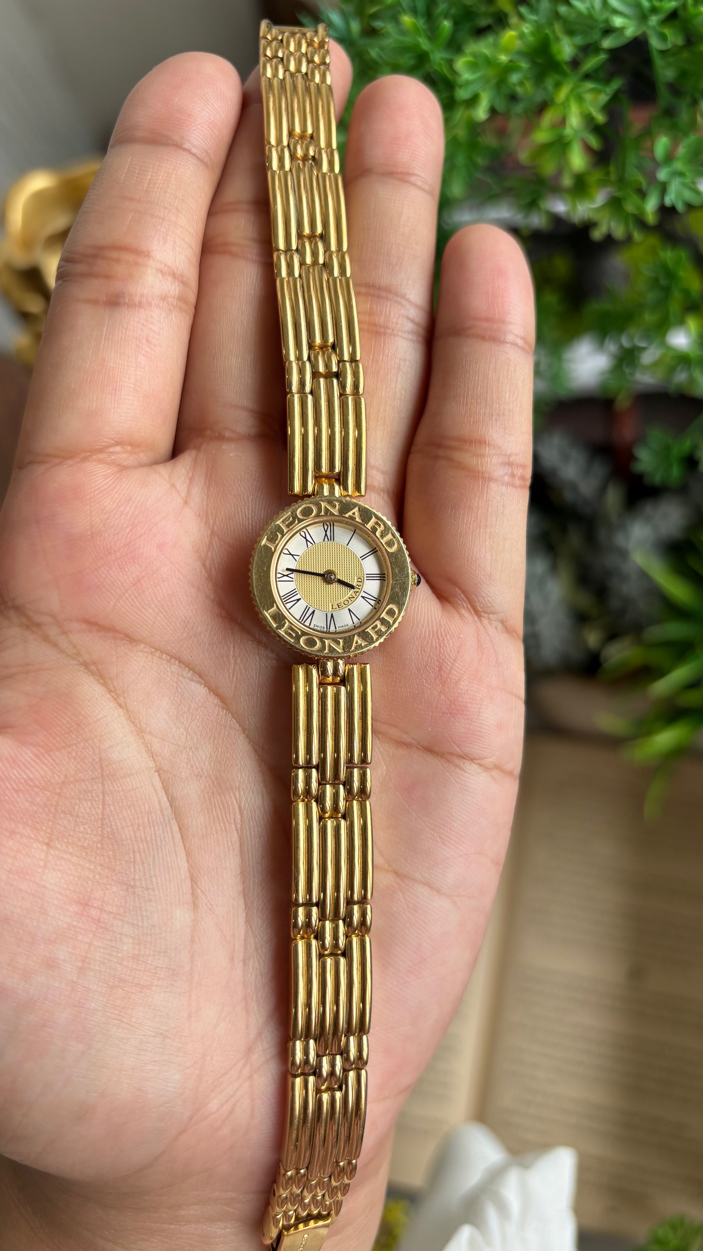 Vintage Leonard Swiss Designer’s Watch in Gold Tone Roman Dial