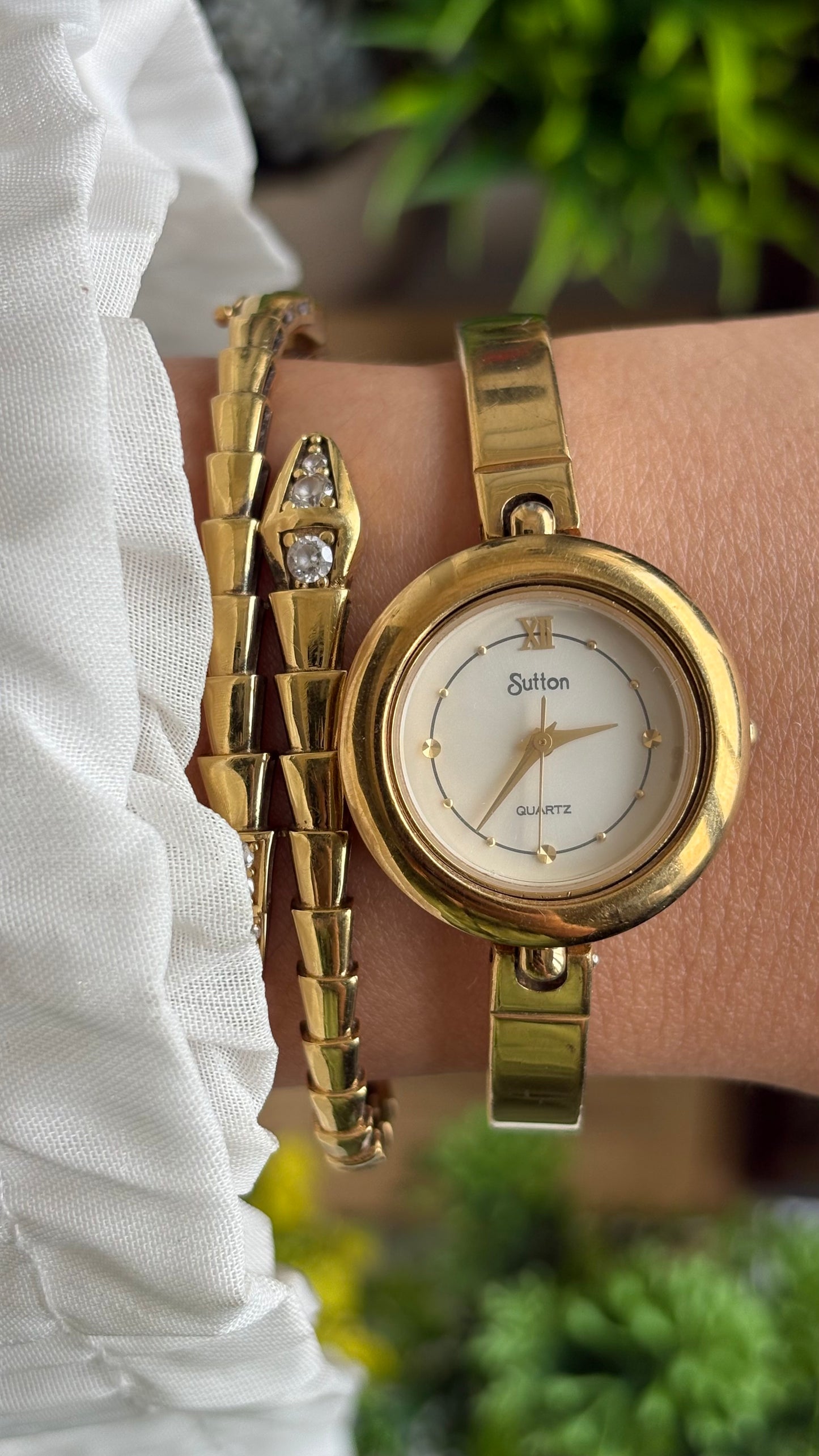 Vintage Sutton Interchangeable Bezel Set Watch in Gold Tone