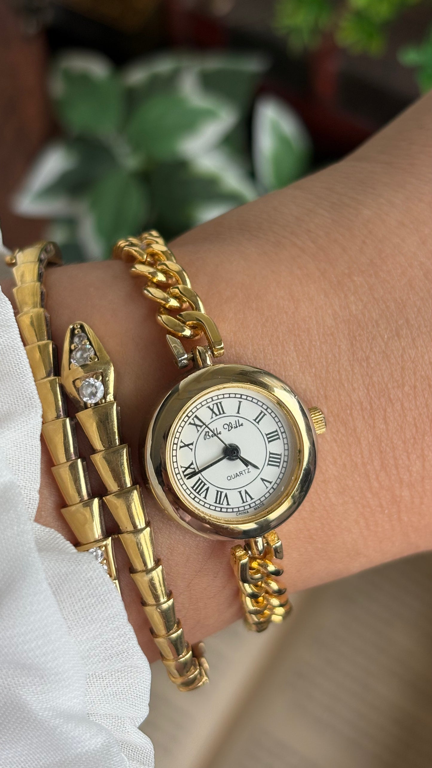 Vintage Belle Ville Chain Watch in Gold Tone Roman Dial