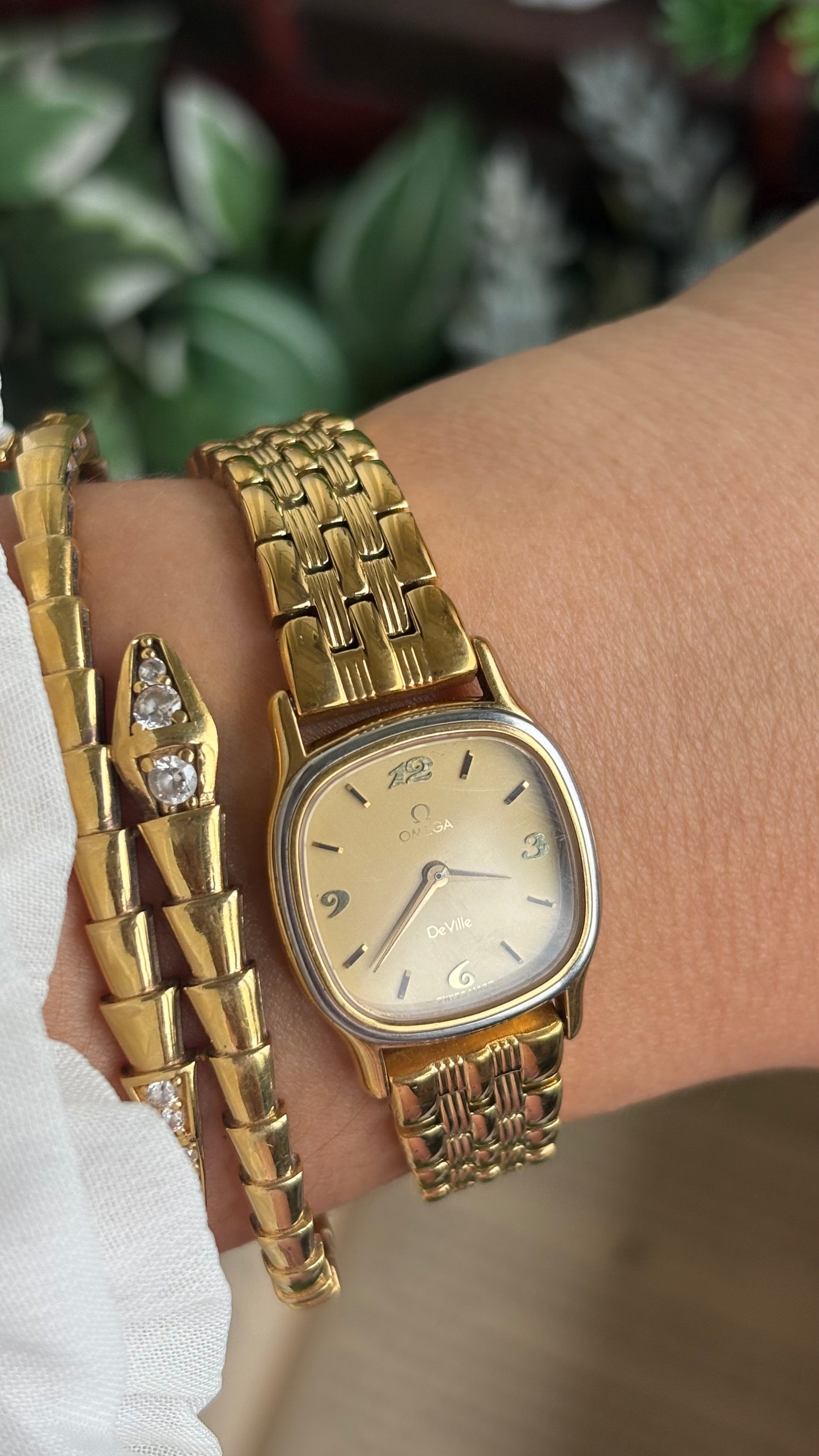 Vintage Omega De Ville Women’s Dress Watch in Gold Tone with Omega Box
