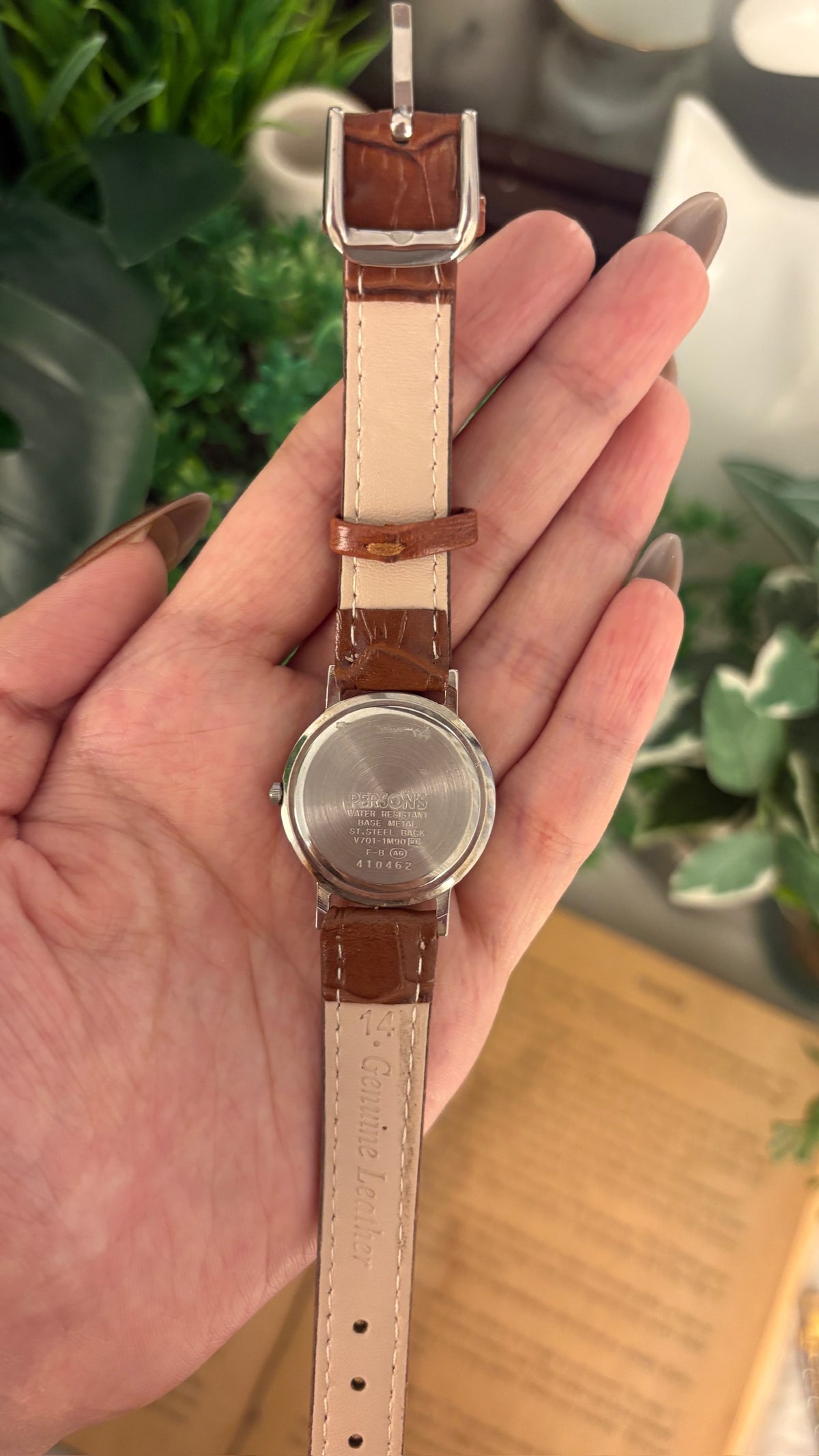Vintage Persons World Flag Watch in Silver Tone Brown Leather Quartz