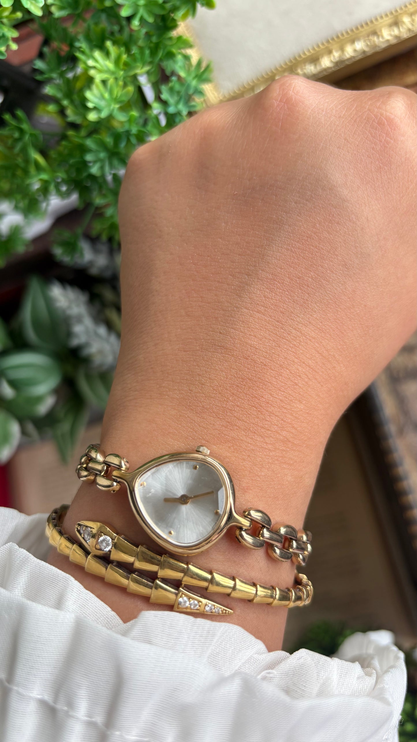 Extremely Rare Vintage Pola Teardrop Watch in Gold Tone Diacut Bezel