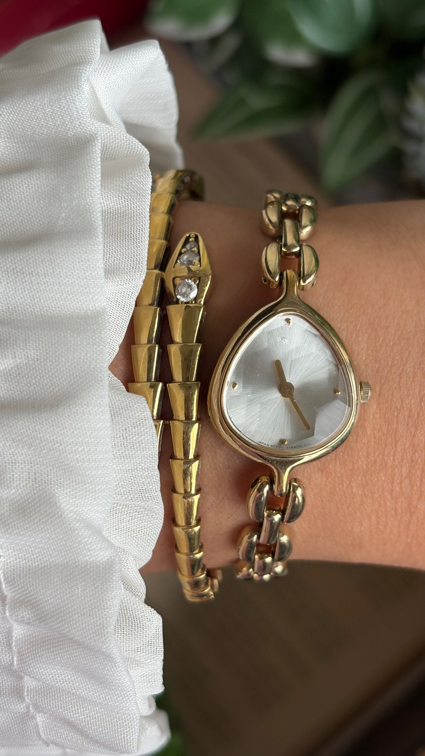 Extremely Rare Vintage Pola Teardrop Watch in Gold Tone Diacut Bezel