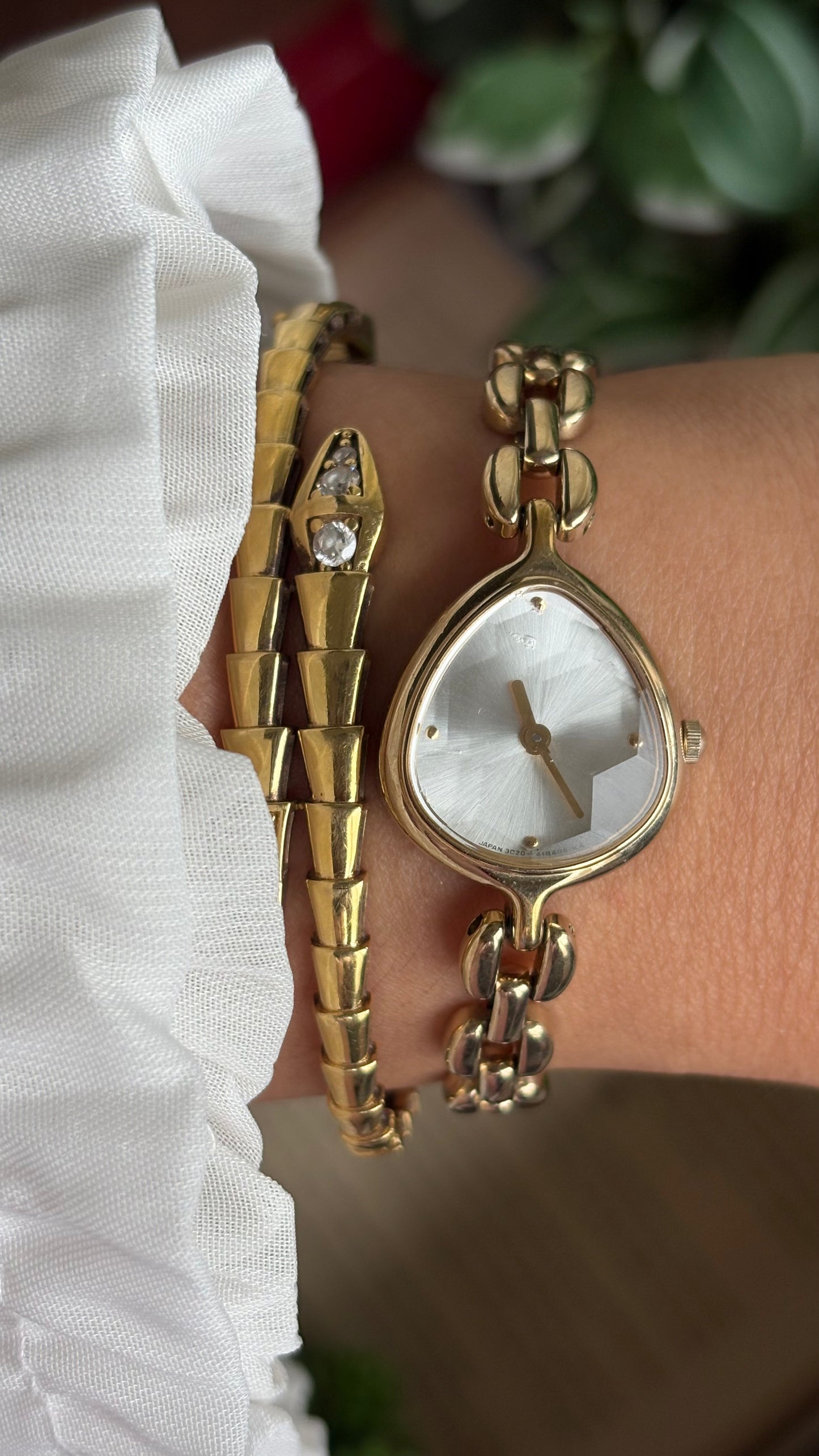 Extremely Rare Vintage Pola Teardrop Watch in Gold Tone Diacut Bezel
