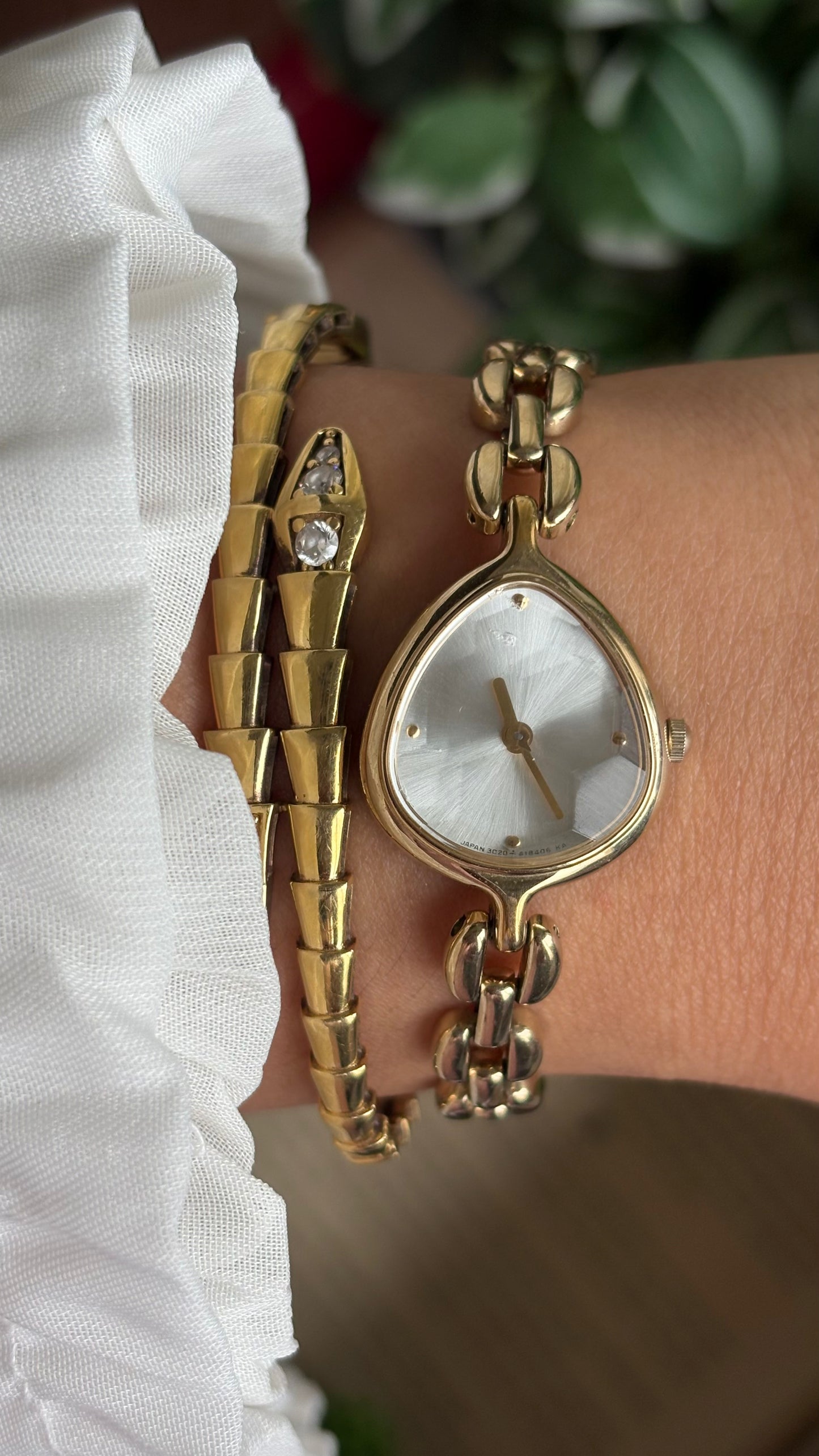 Extremely Rare Vintage Pola Teardrop Watch in Gold Tone Diacut Bezel